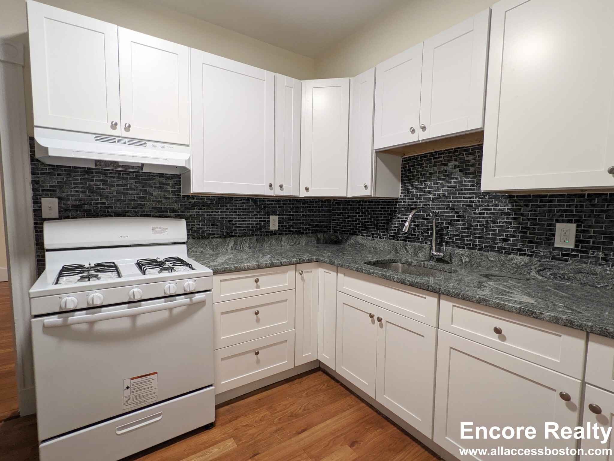 885 Massachusetts Ave, Central Square