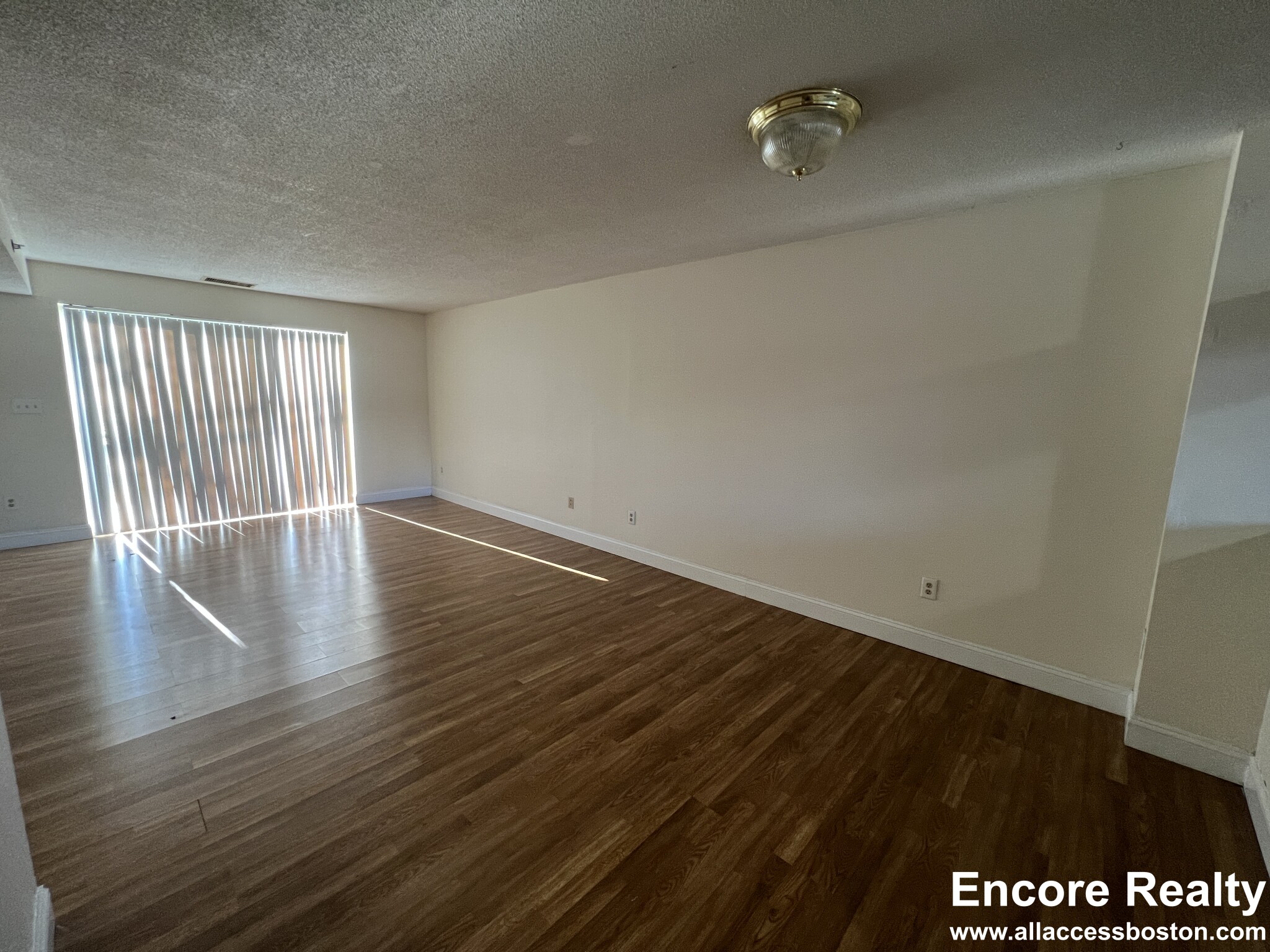 148 North Beacon St, Brighton