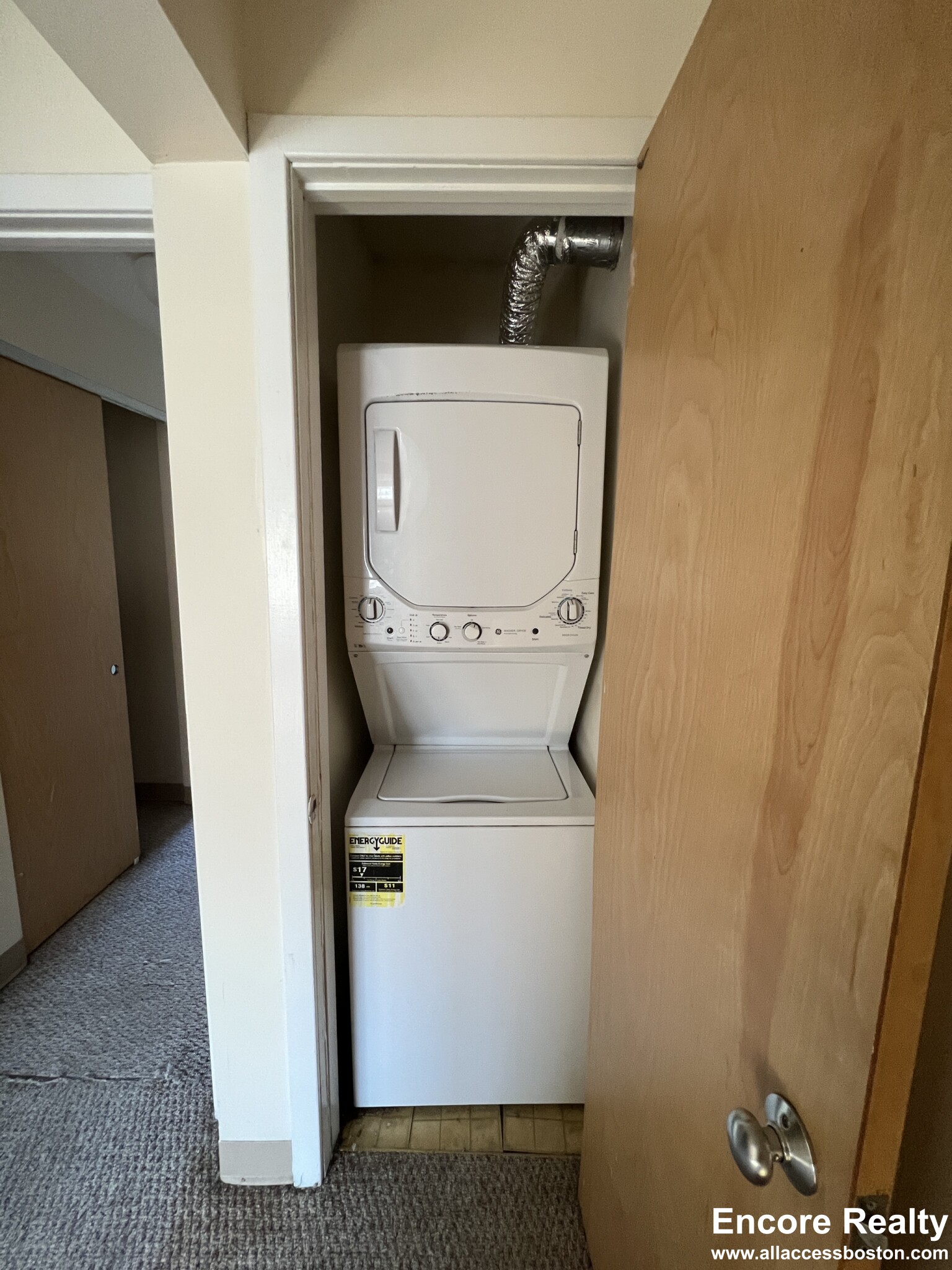 148 North Beacon St, Brighton