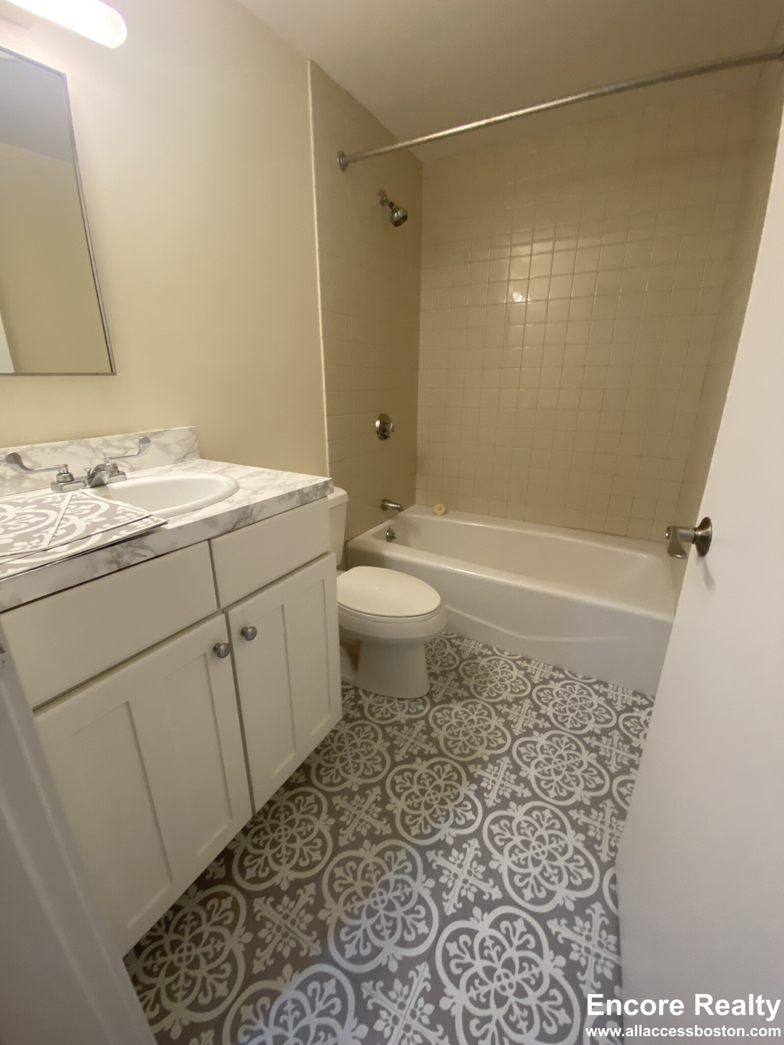 40 Boylston St, Downtown