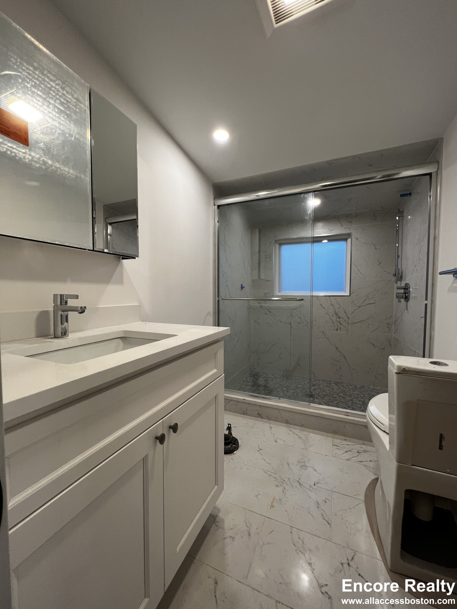 13 Greylock Rd, Allston