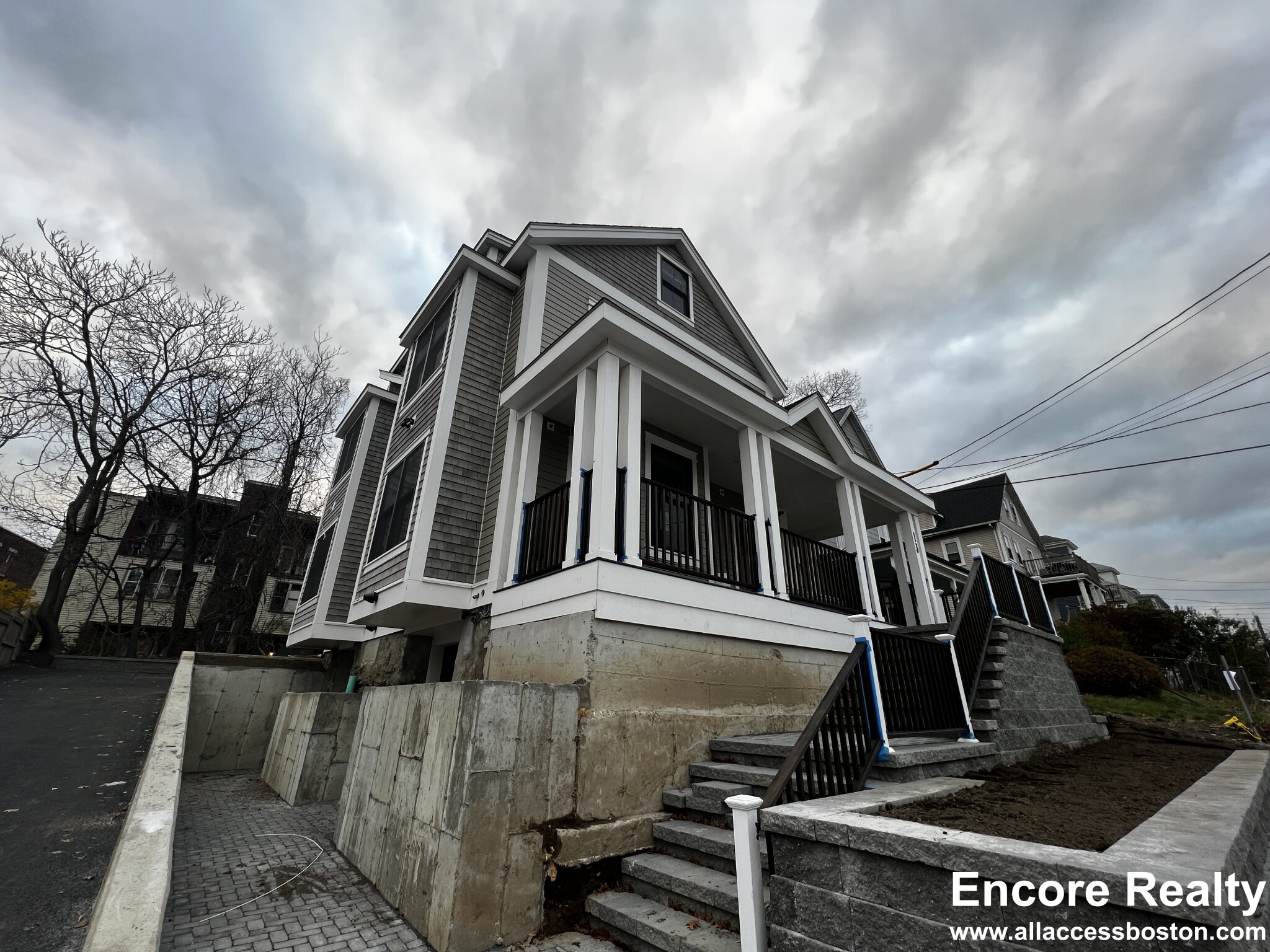 13 Greylock Rd, Allston