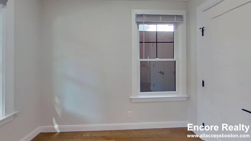 12 Lopez Ave, East Cambridge