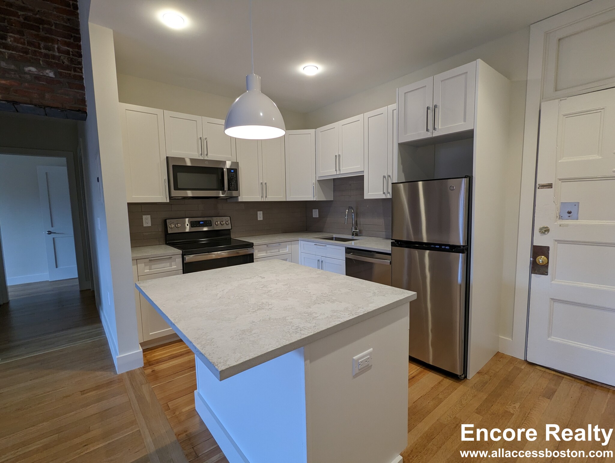 9 Sewall Ave, Coolidge Corner