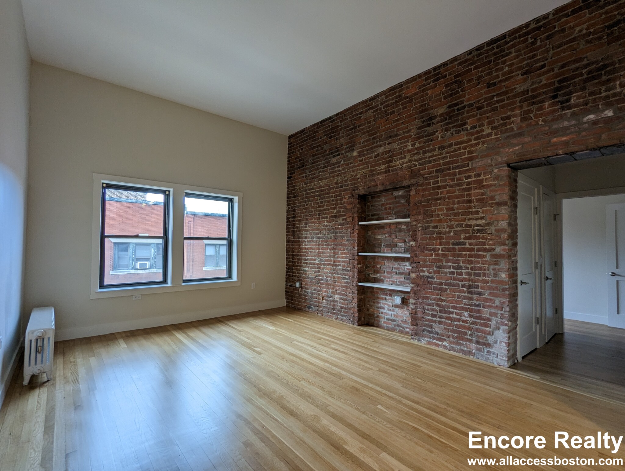 9 Sewall Ave, Coolidge Corner