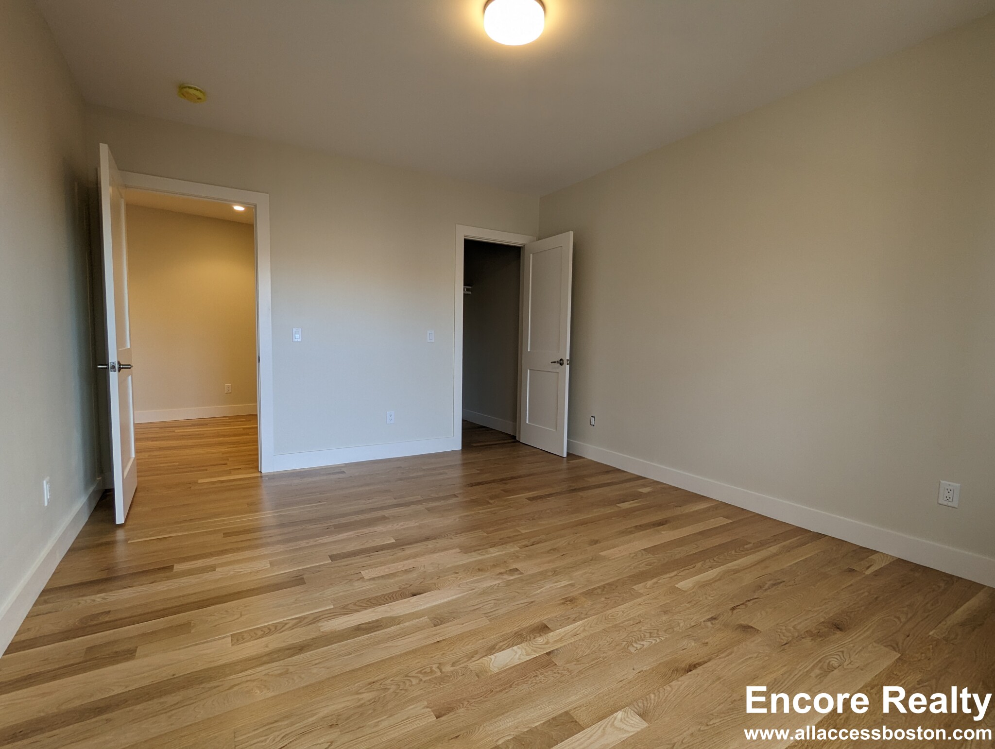 9 Sewall Ave, Coolidge Corner