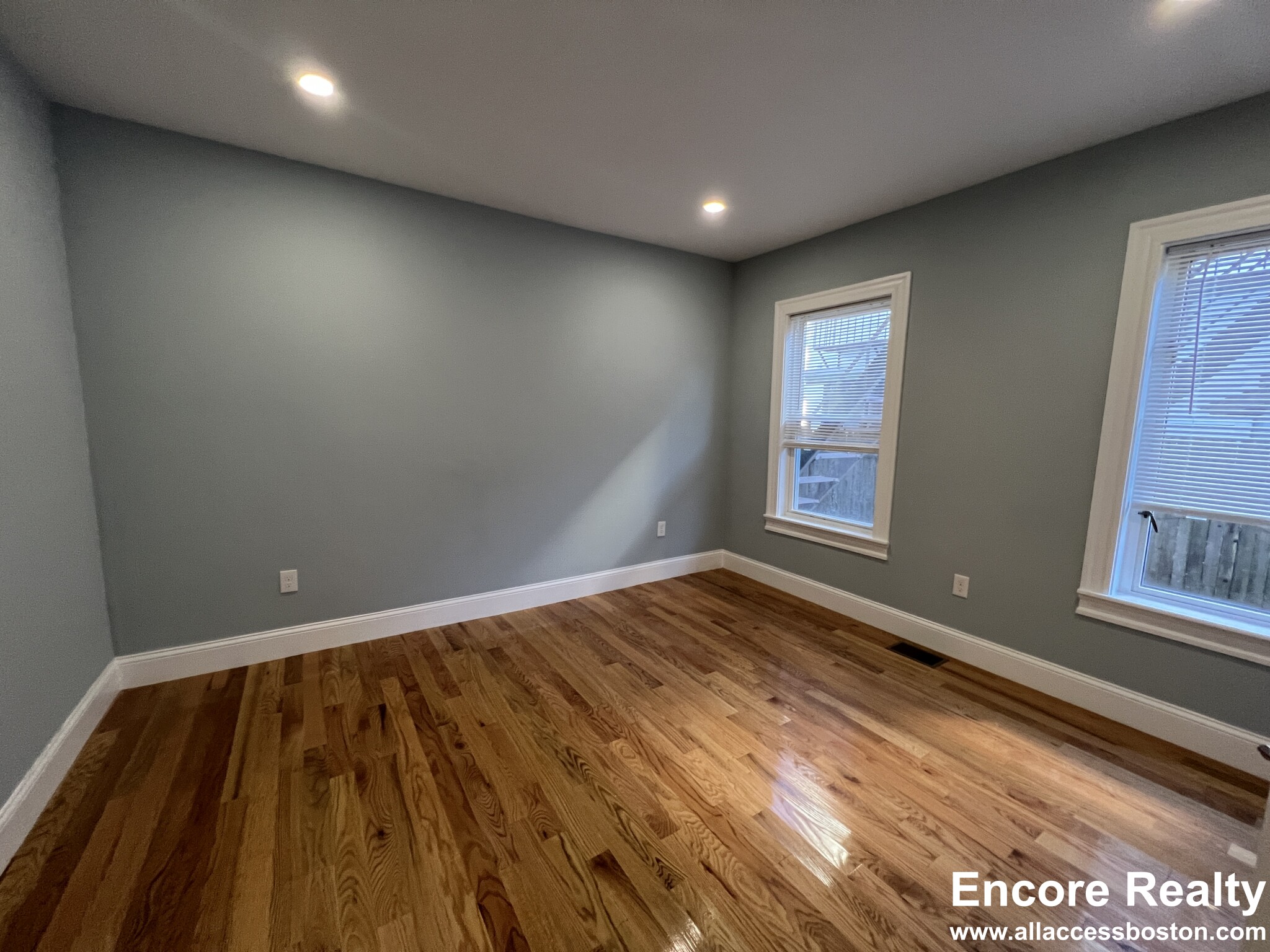 139 Oxford St, Porter Square