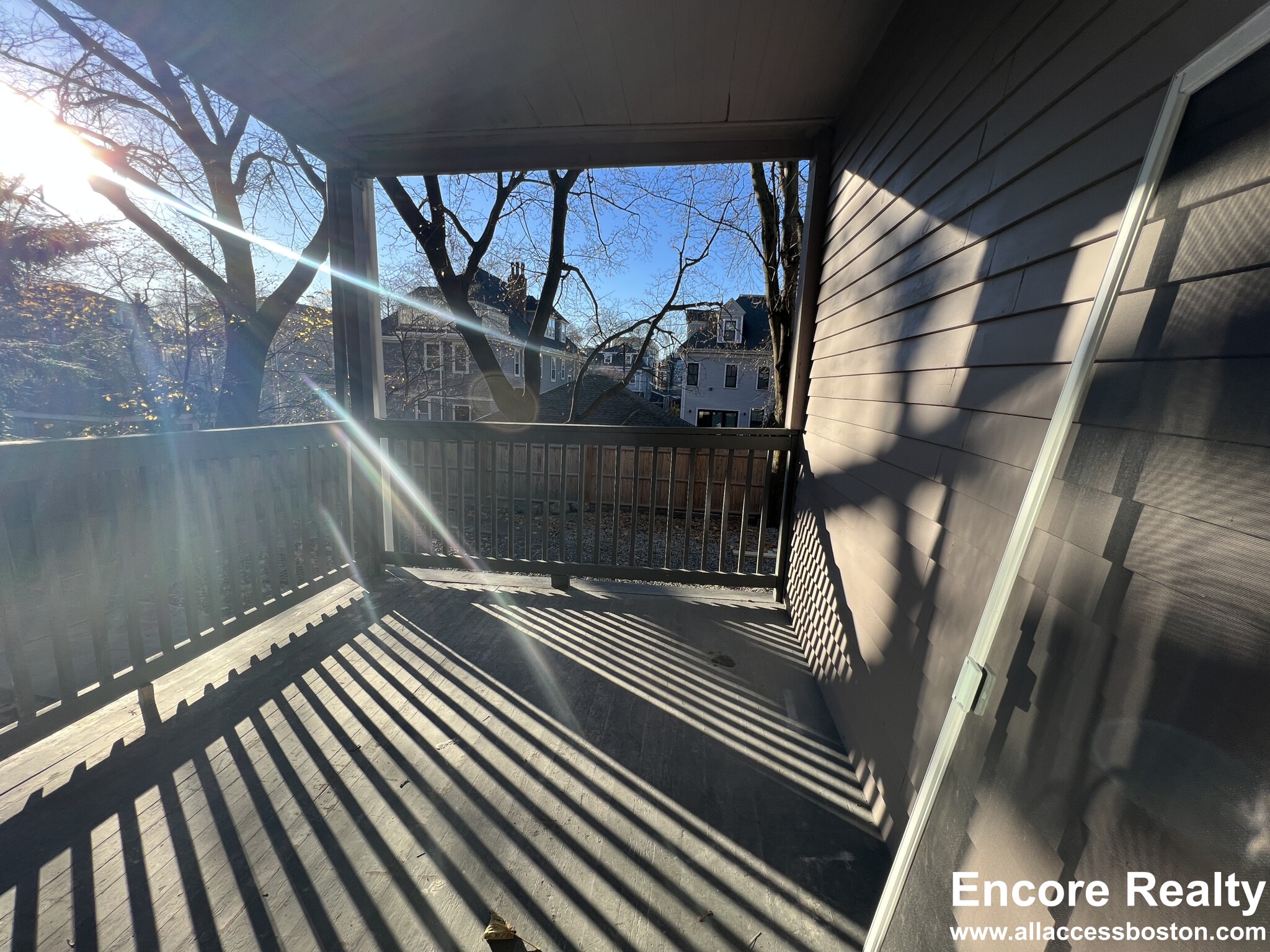 372 Oxford St, Porter Square