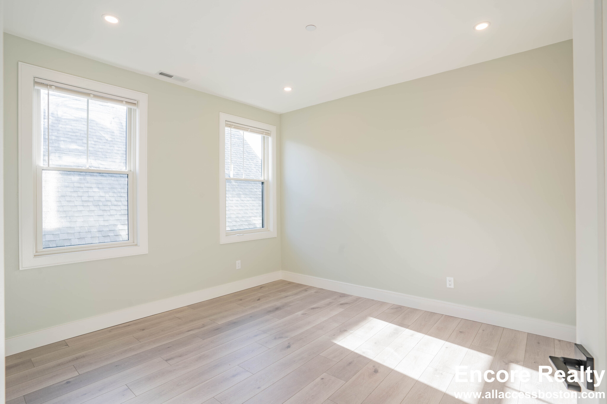 28 Norwood St, Dorchester