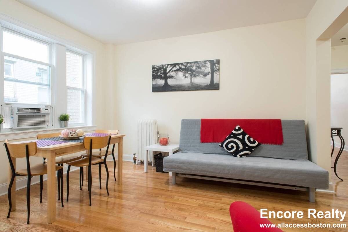 244 Kelton St, Allston