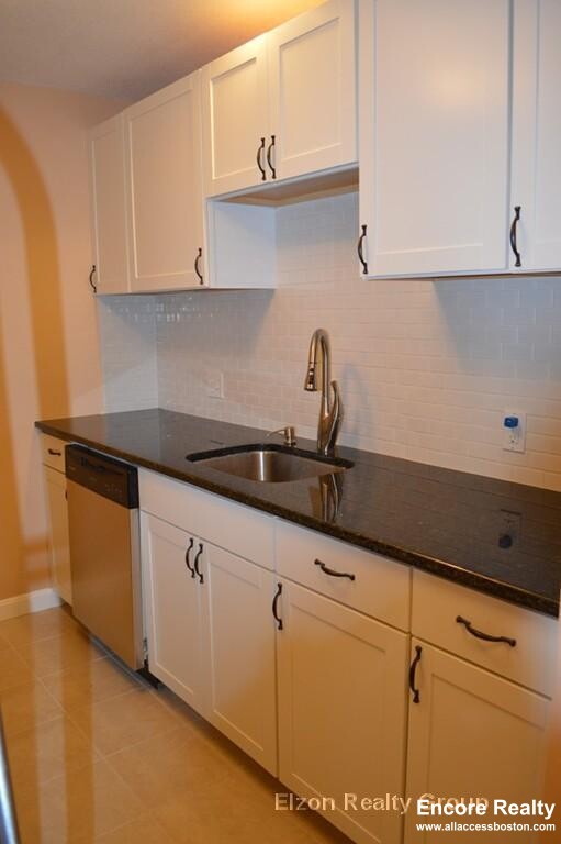 276 Chestnut Hill Ave, Brighton