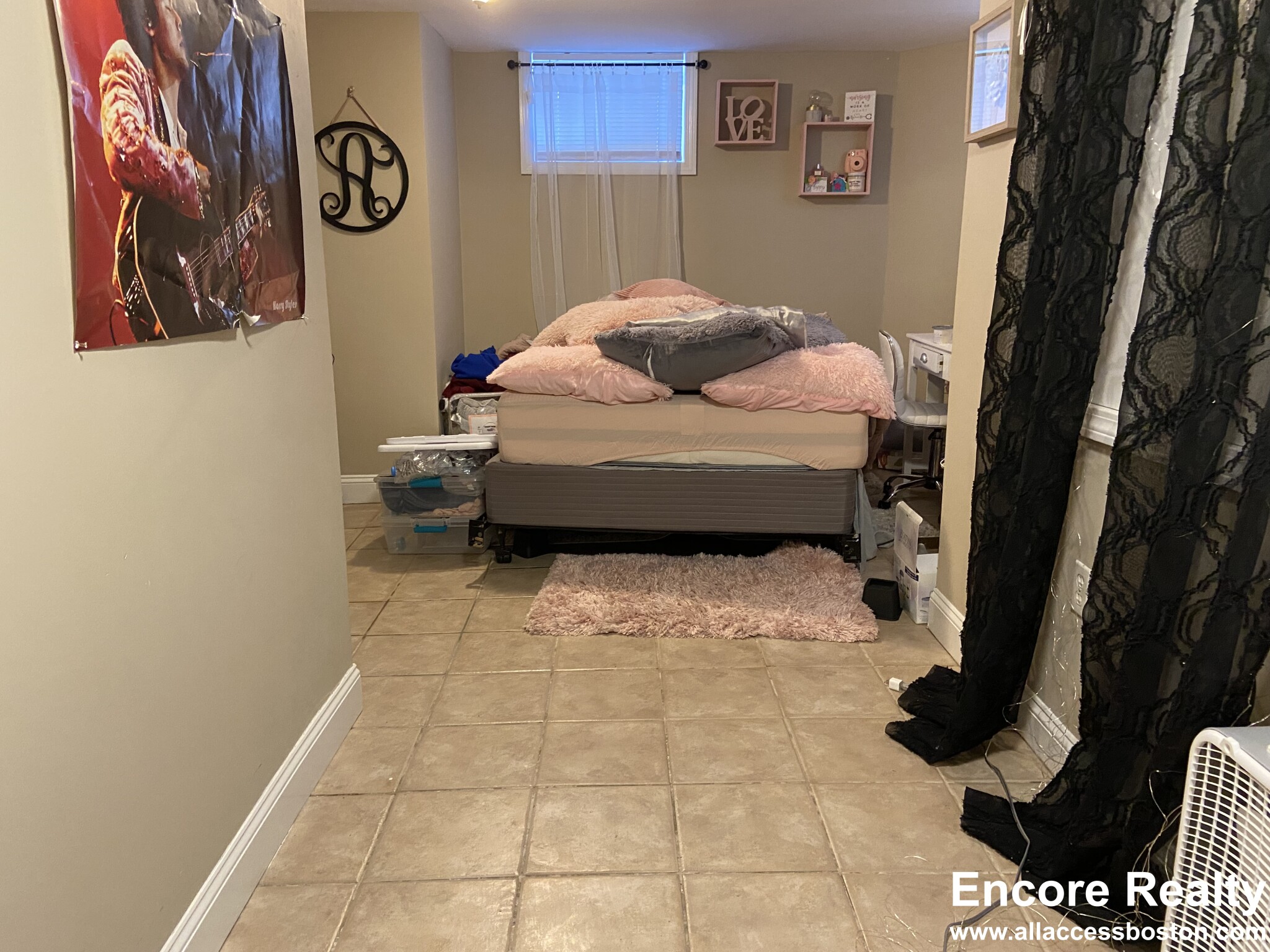 6 8 Sunset St, Mission Hill