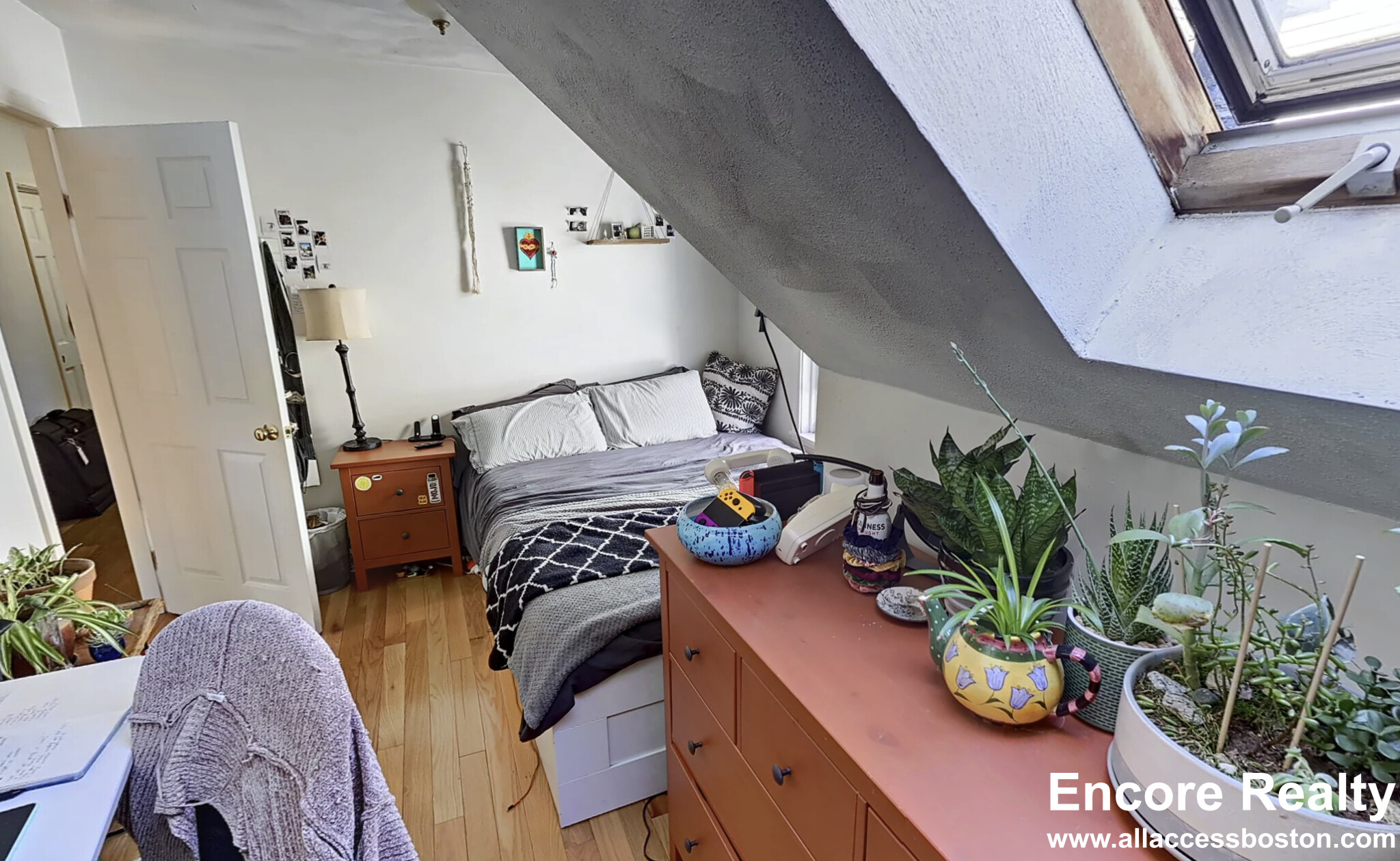 40 Brainerd Rd, Allston