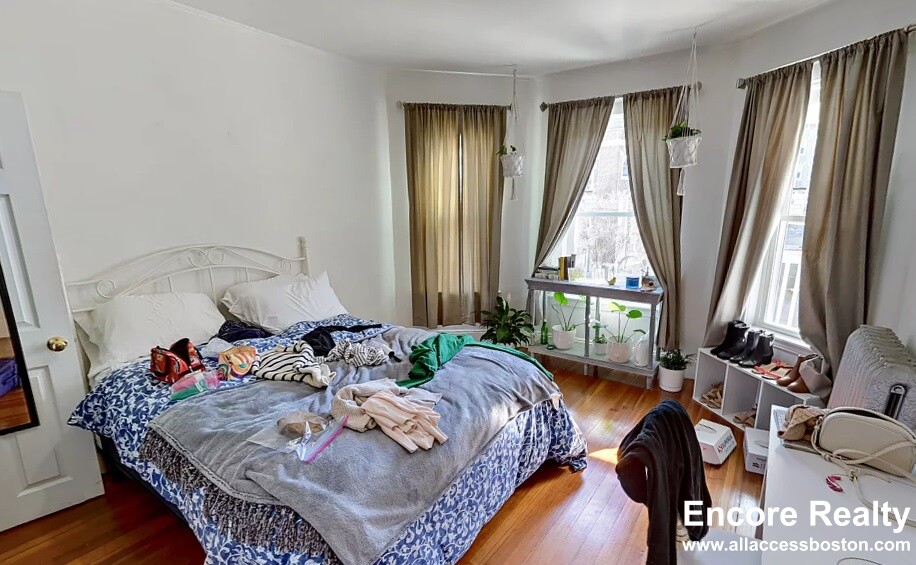 162 Kelton St, Brighton