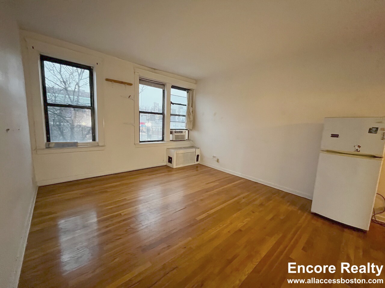 153 Brighton Ave, Allston