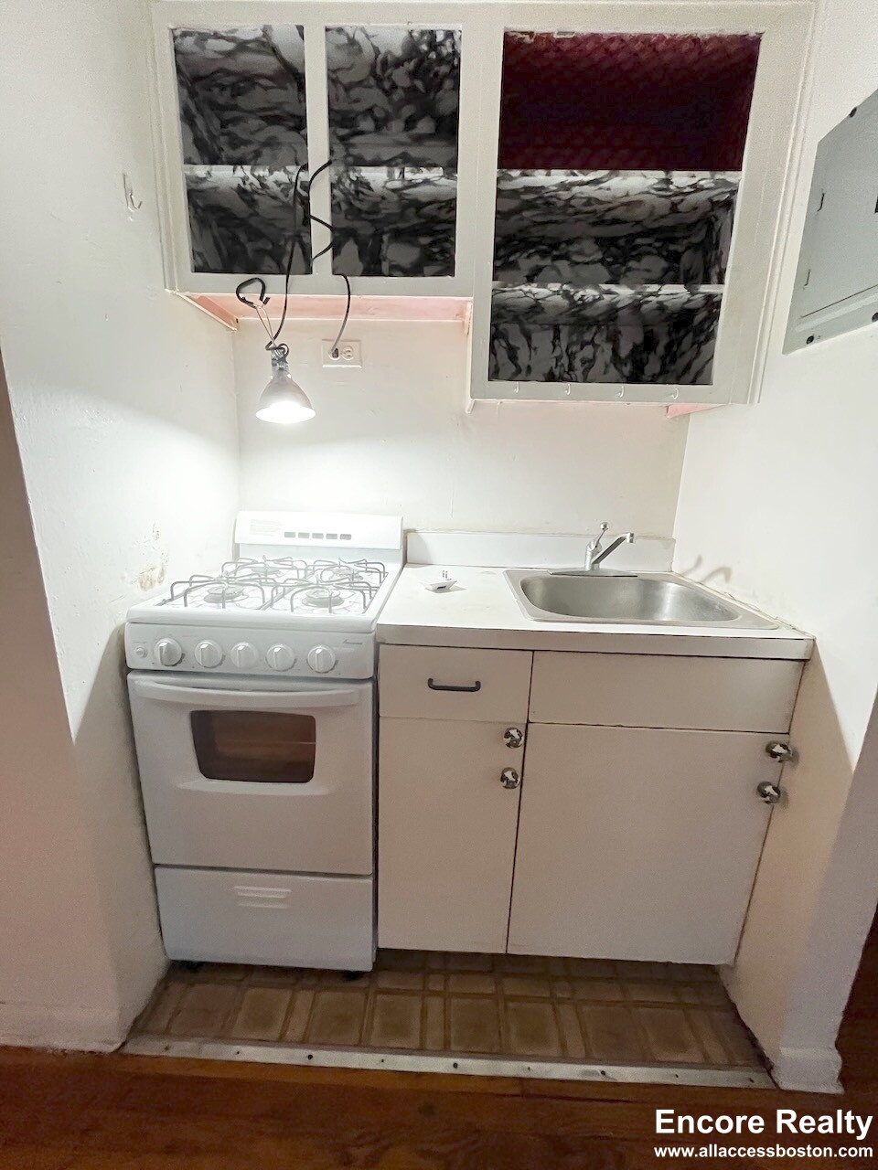 153 Brighton Ave, Allston