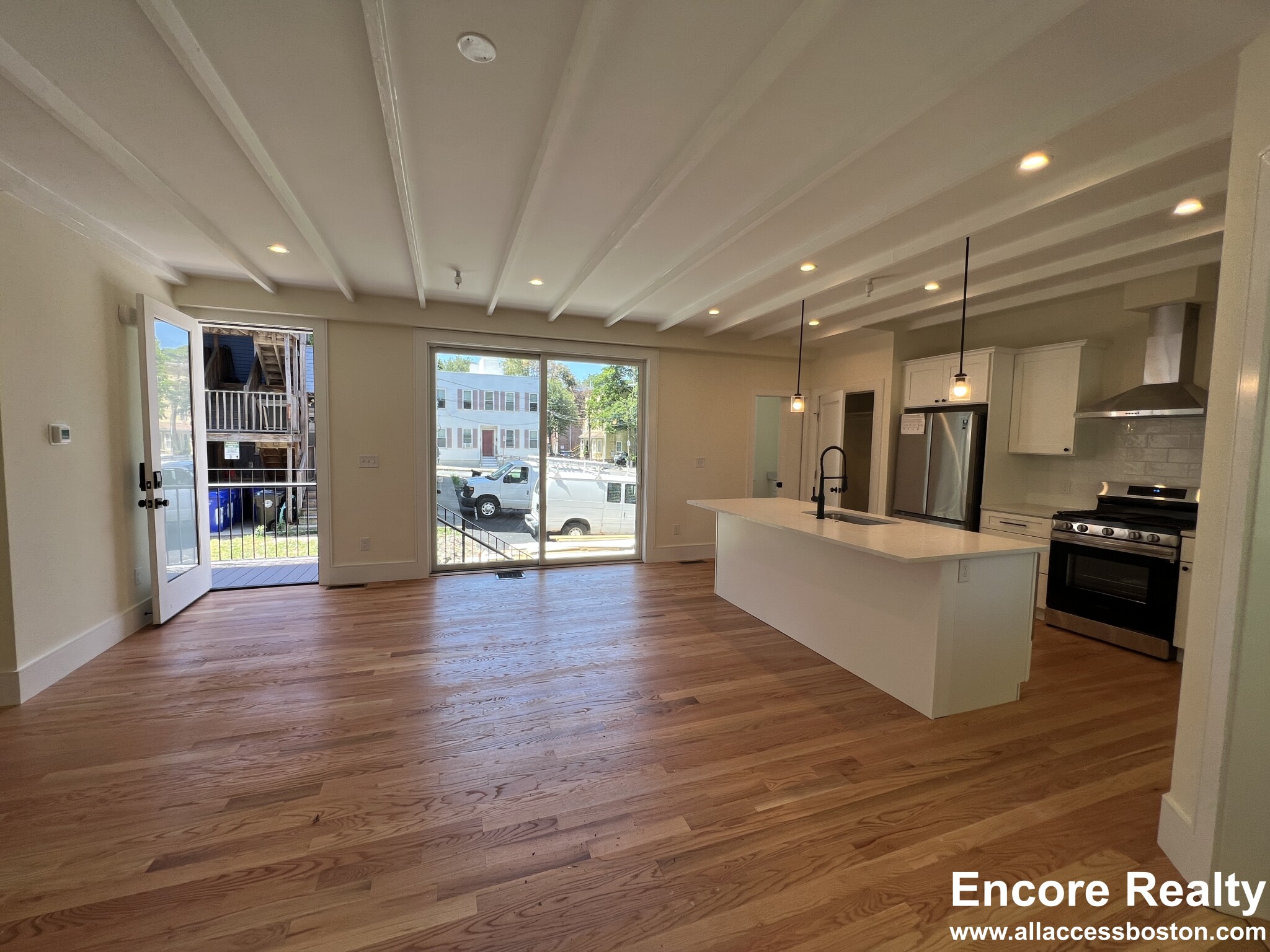 65 Cameron St, Brookline Village