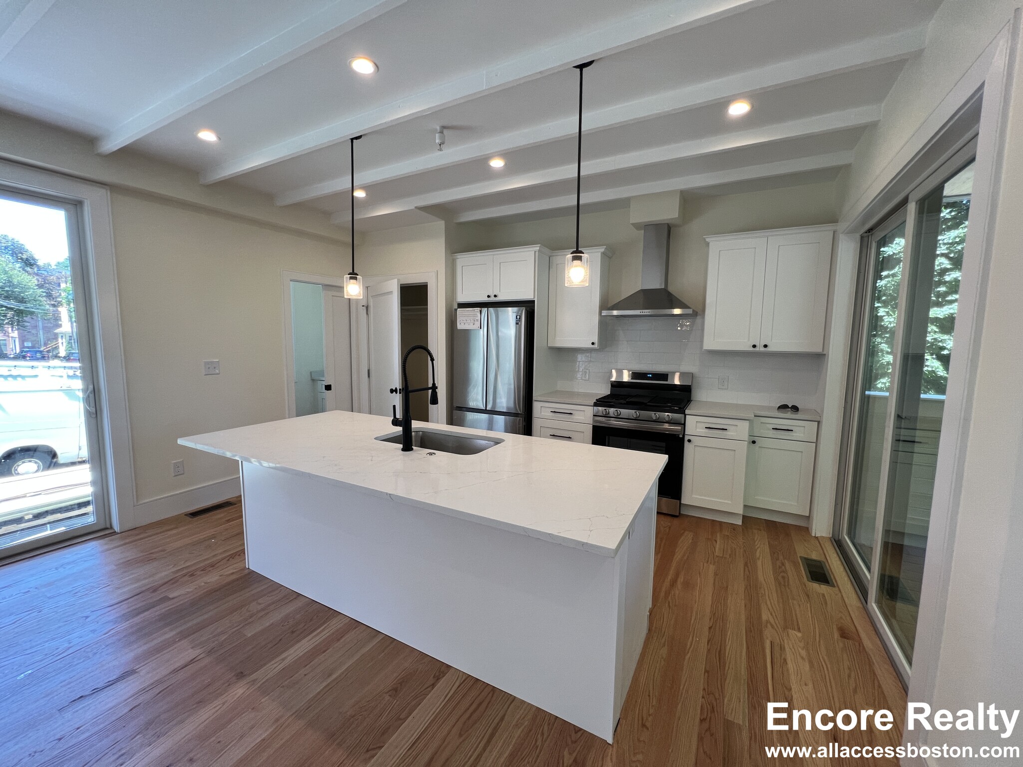 65 Cameron St, Brookline Village