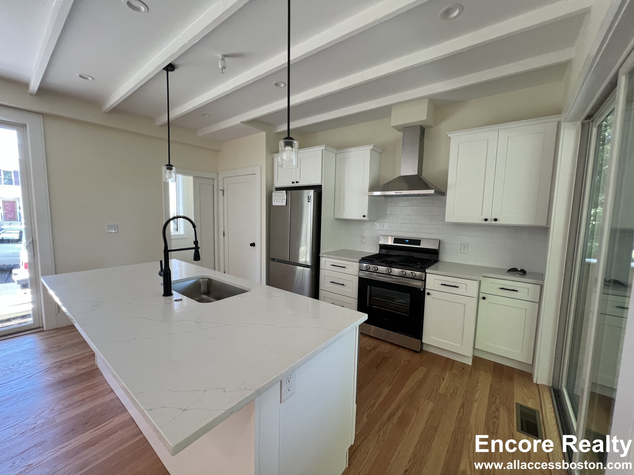 65 Cameron St, Brookline Village