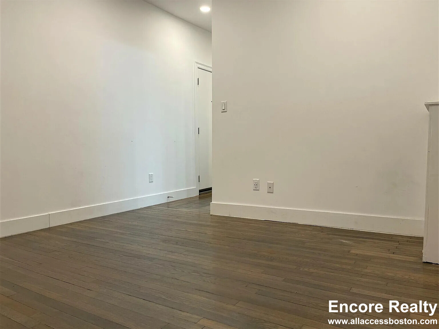 11 Peterborough St, Fenway