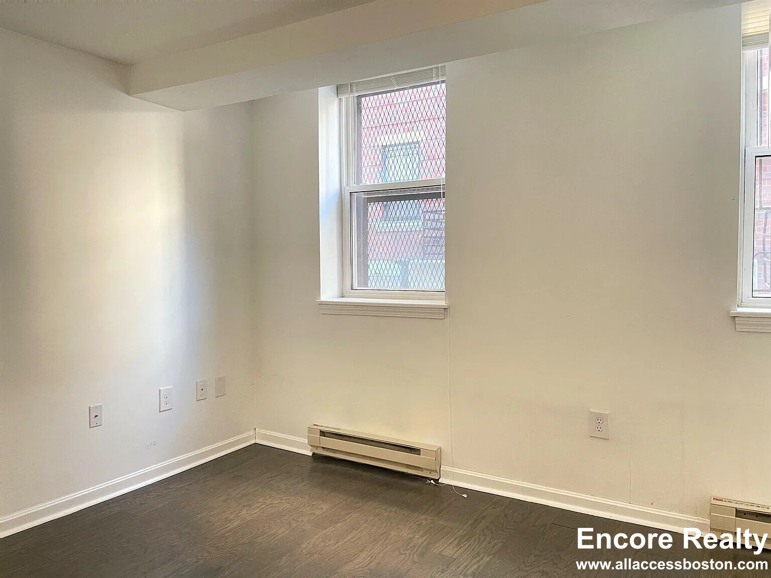 11 Peterborough St, Fenway