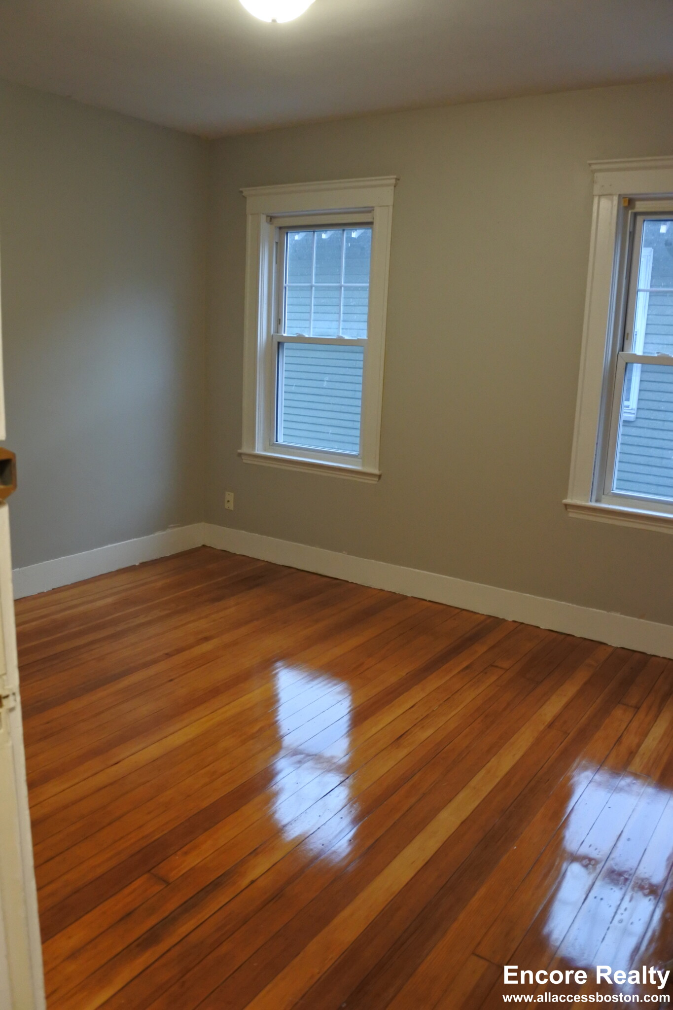 99 Glenville Ave, Allston