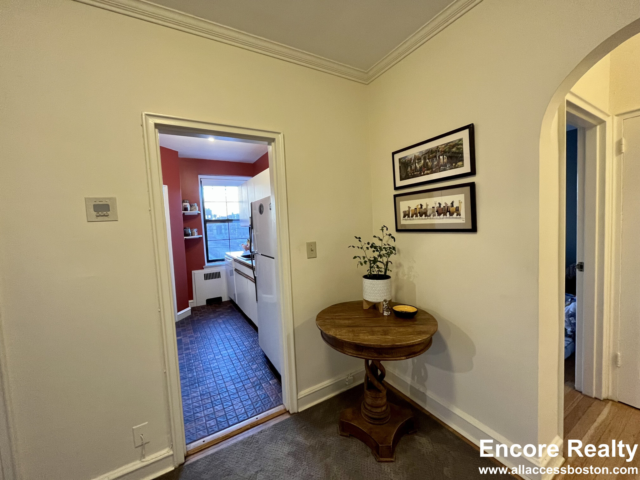 95 Longwood Ave, Longwood