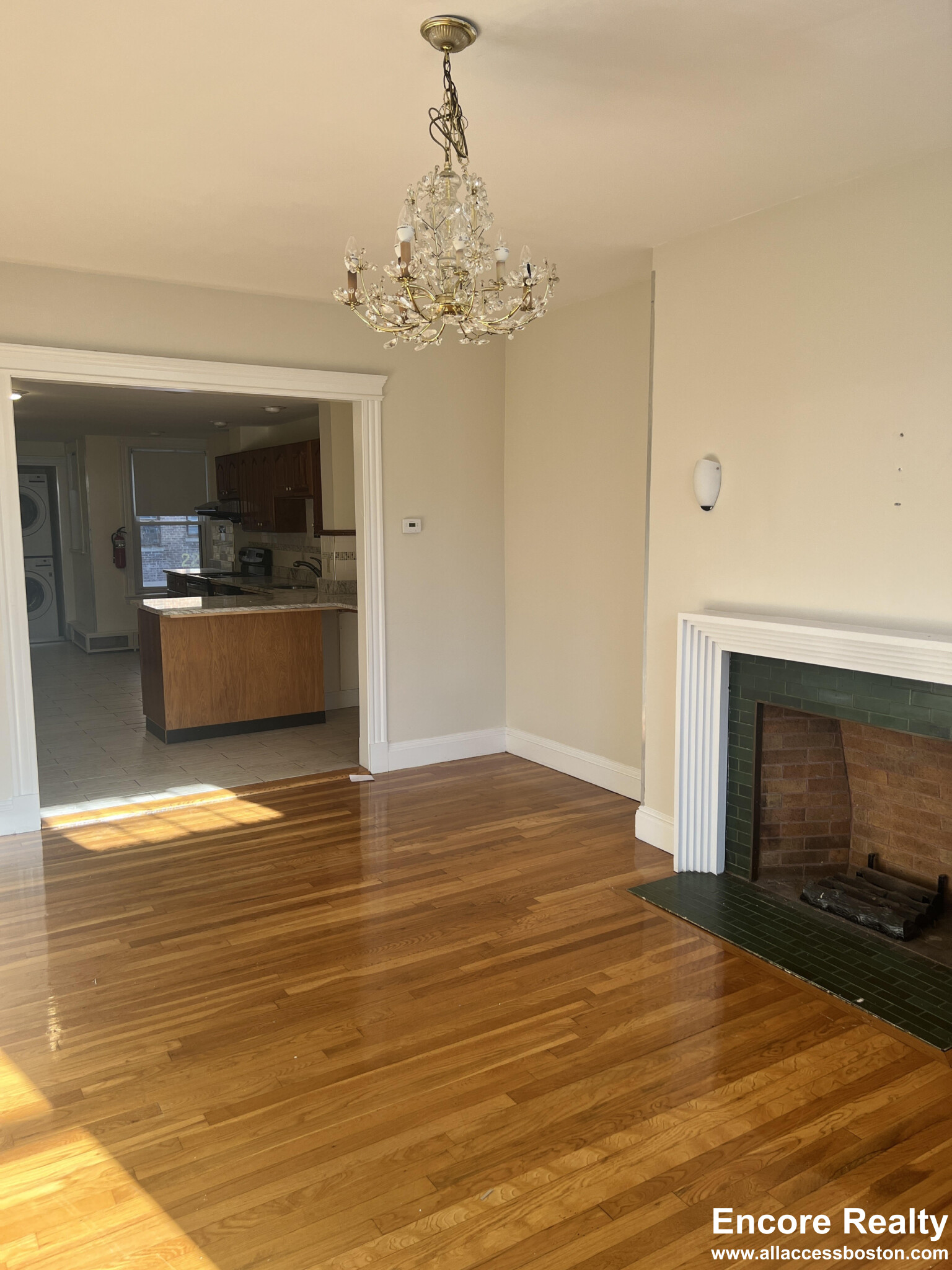 1906 Beacon St, Brookline Village