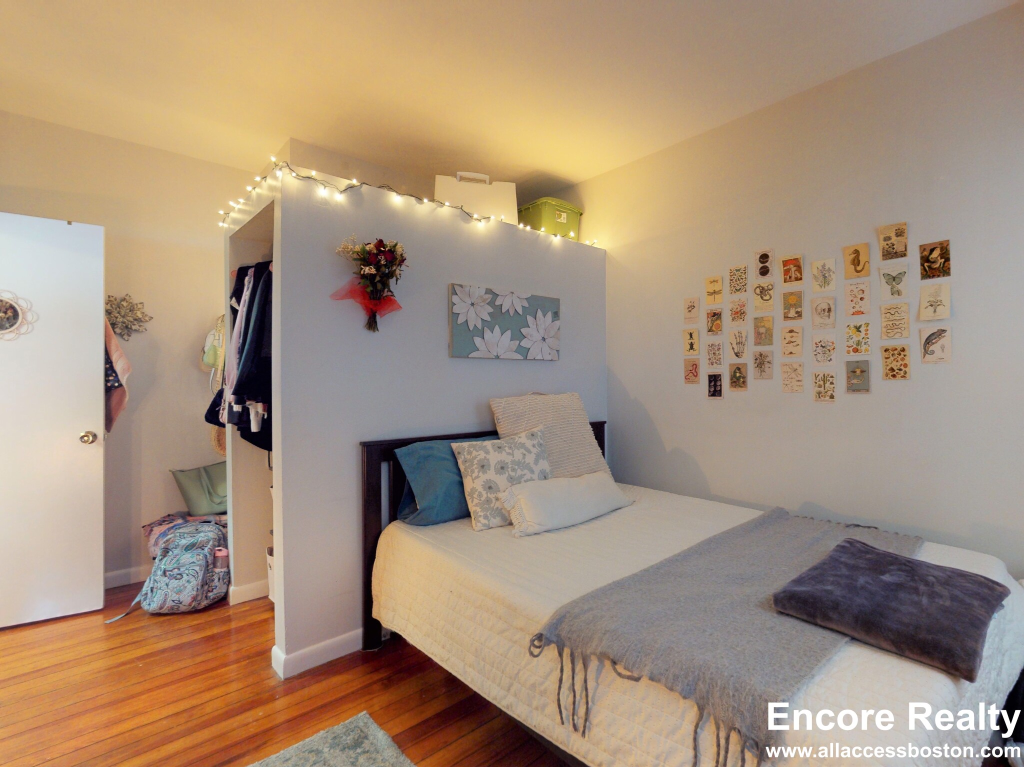 32 Huntington Ave, Jamaica Plain