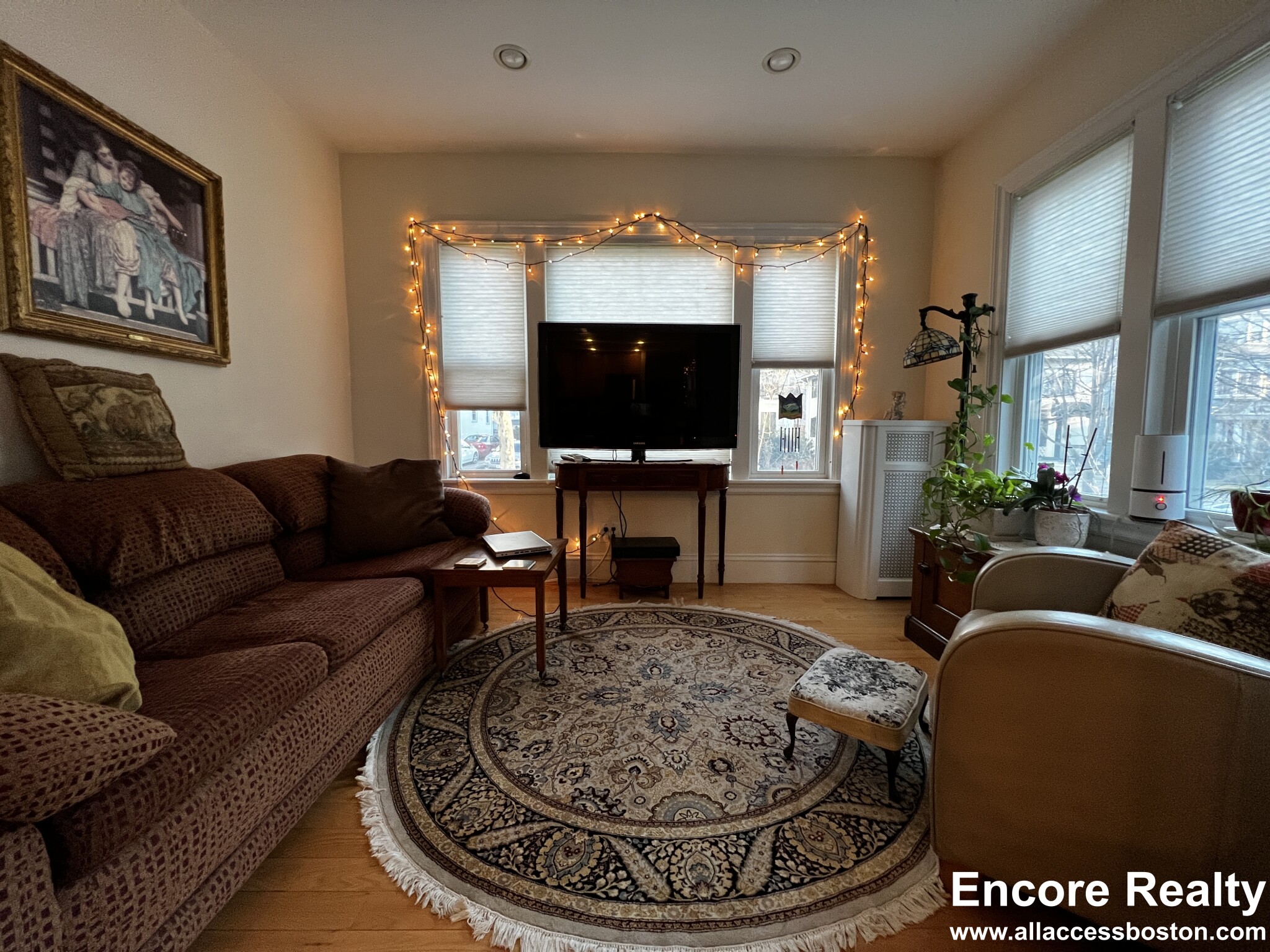 21 Russell St, Coolidge Corner