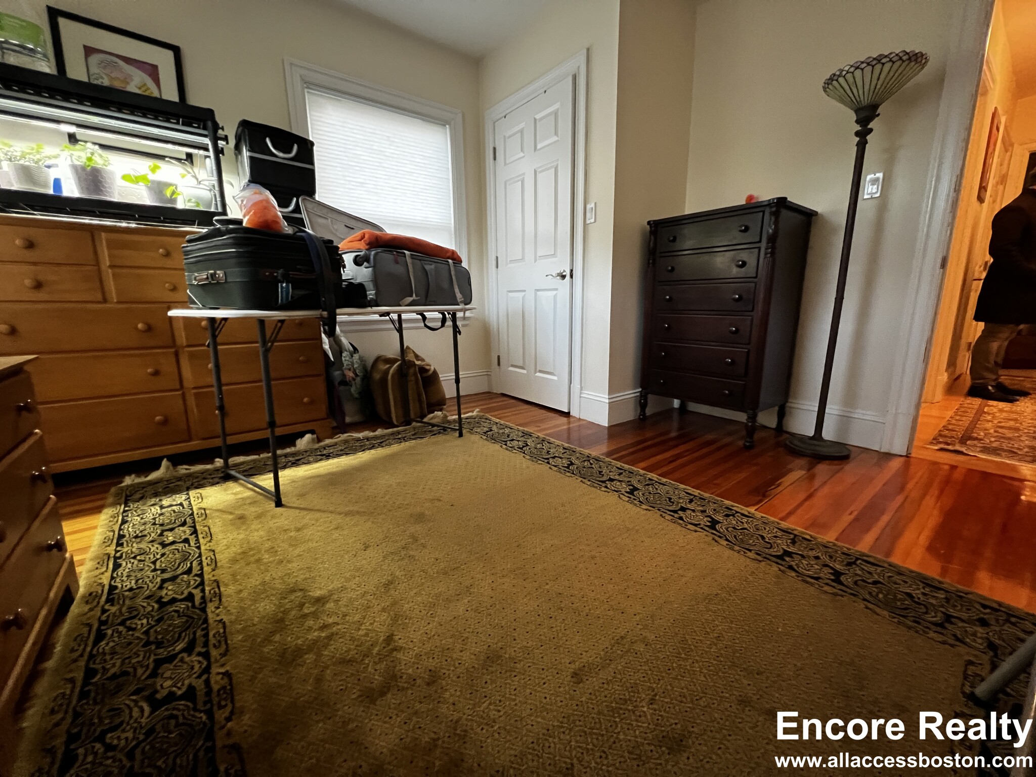 21 Russell St, Coolidge Corner