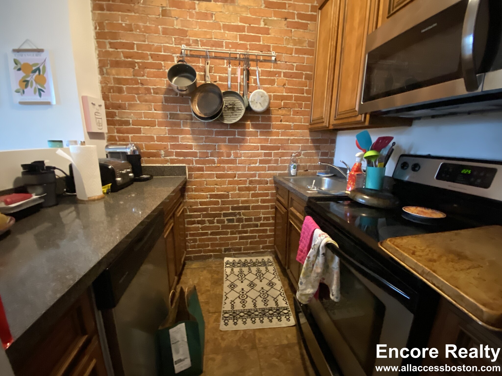 23 Cortes St, Back Bay