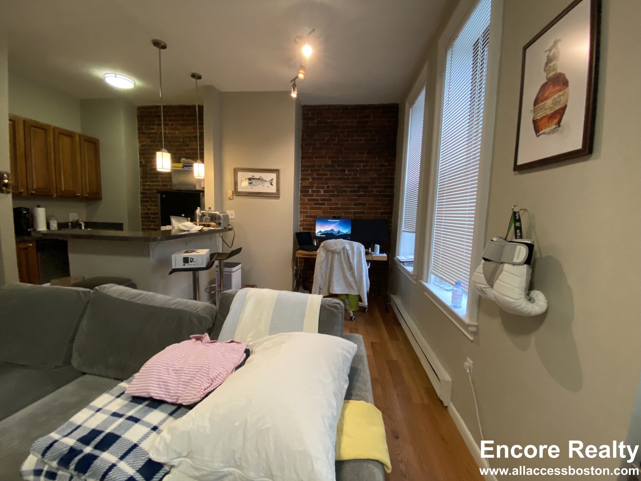 23 Cortes St, Back Bay