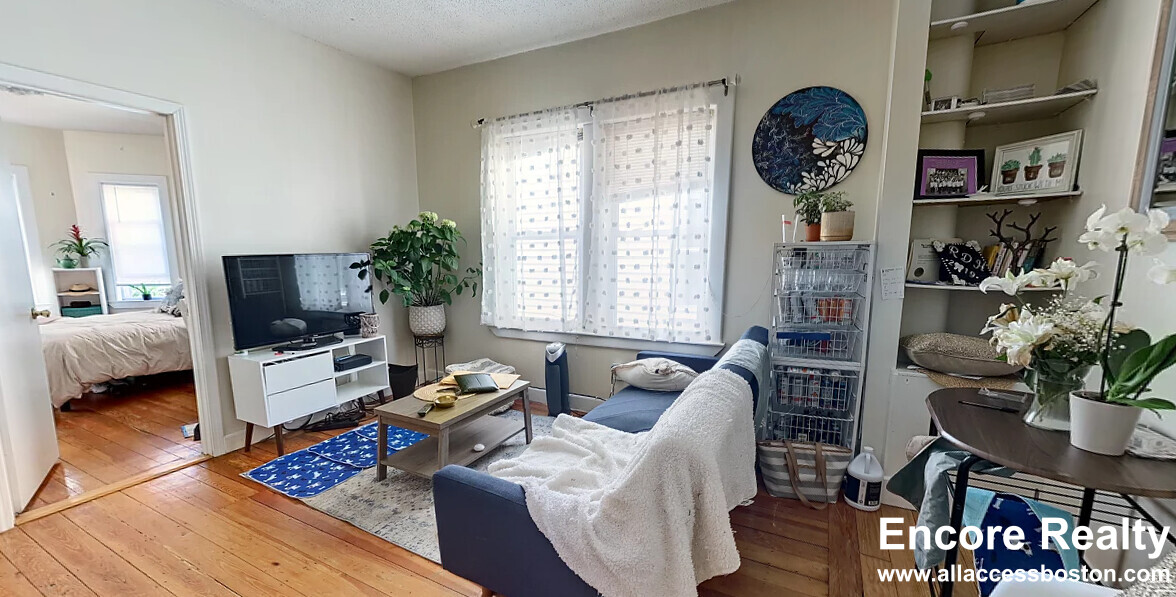 125 Brook St., Unit 2 , Brookline, MA 02446