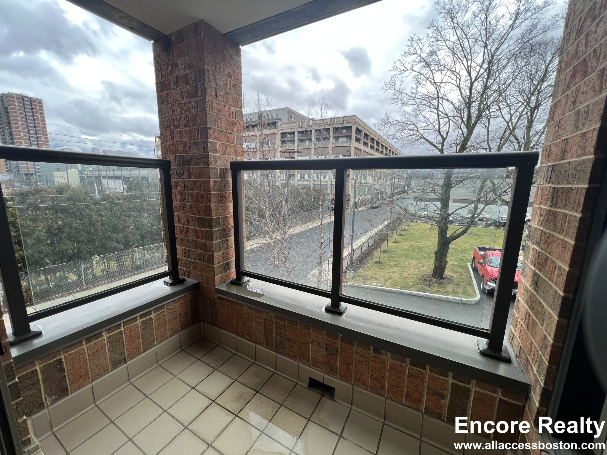 40 Malvern St, Allston