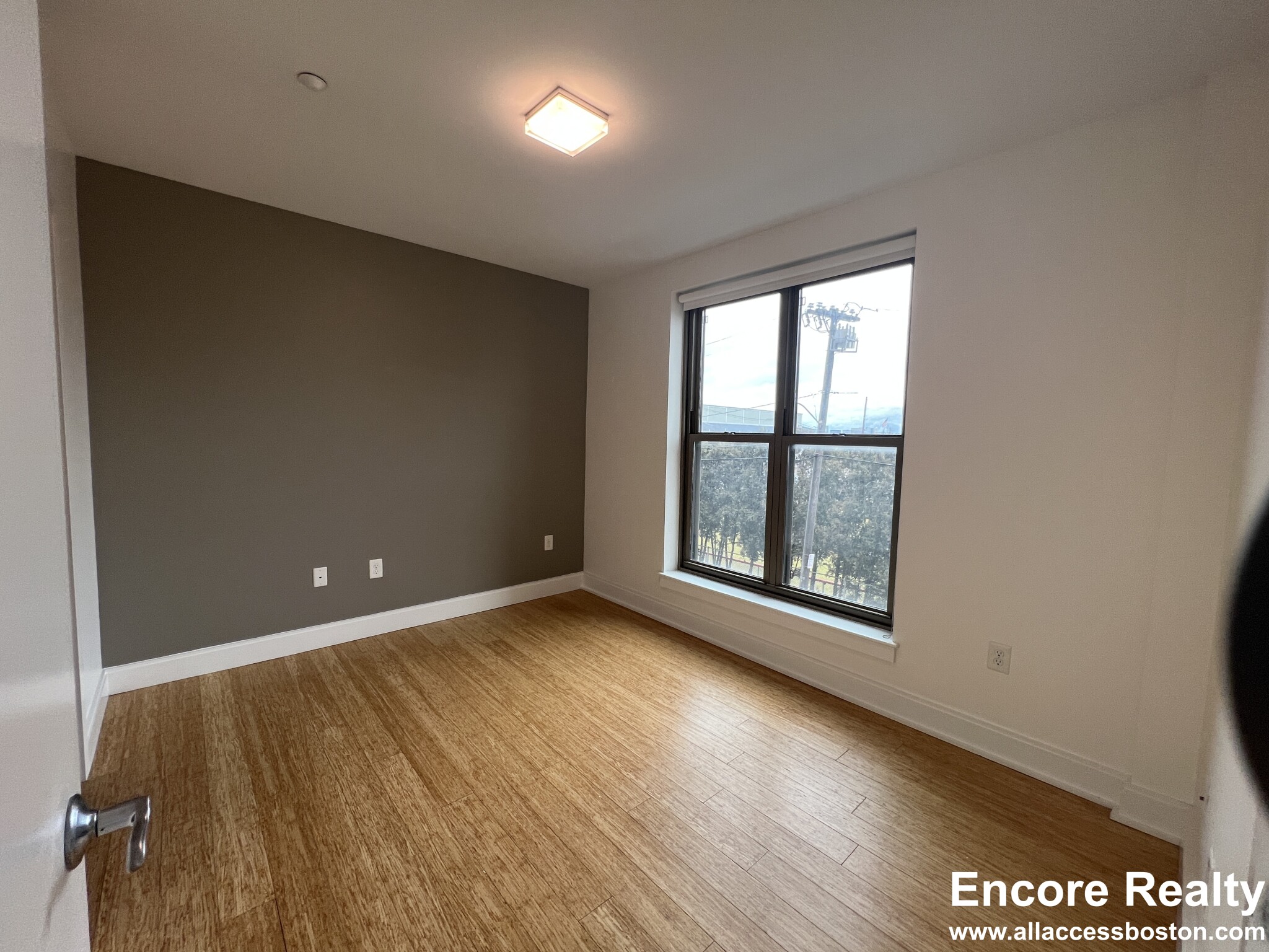 40 Malvern St, Allston