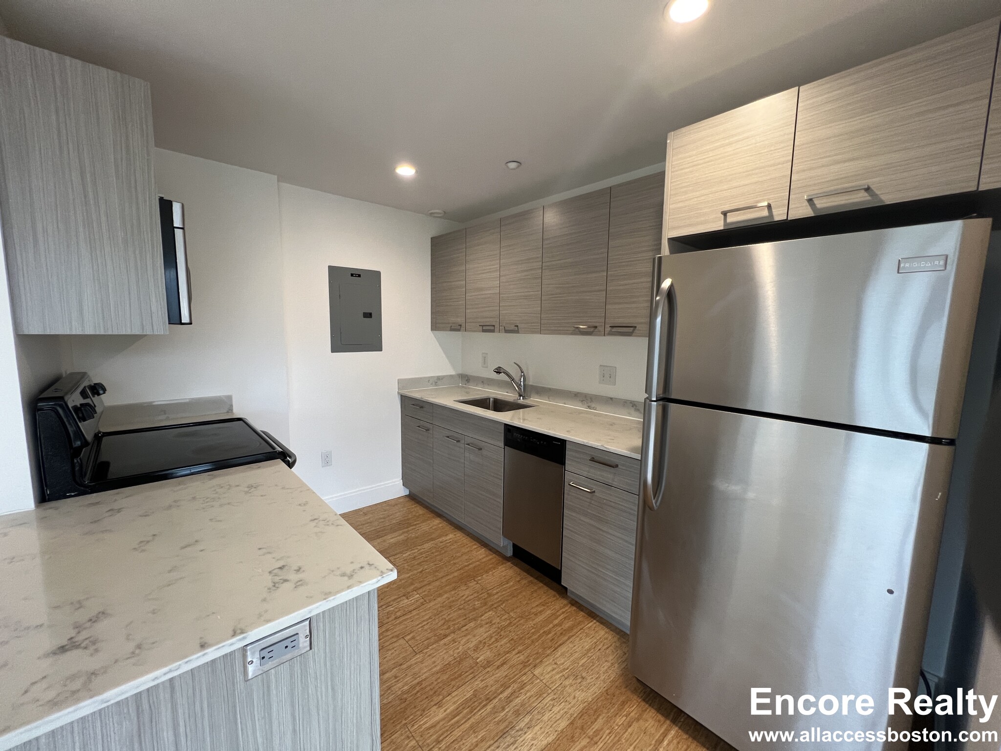 40 Malvern St, Allston