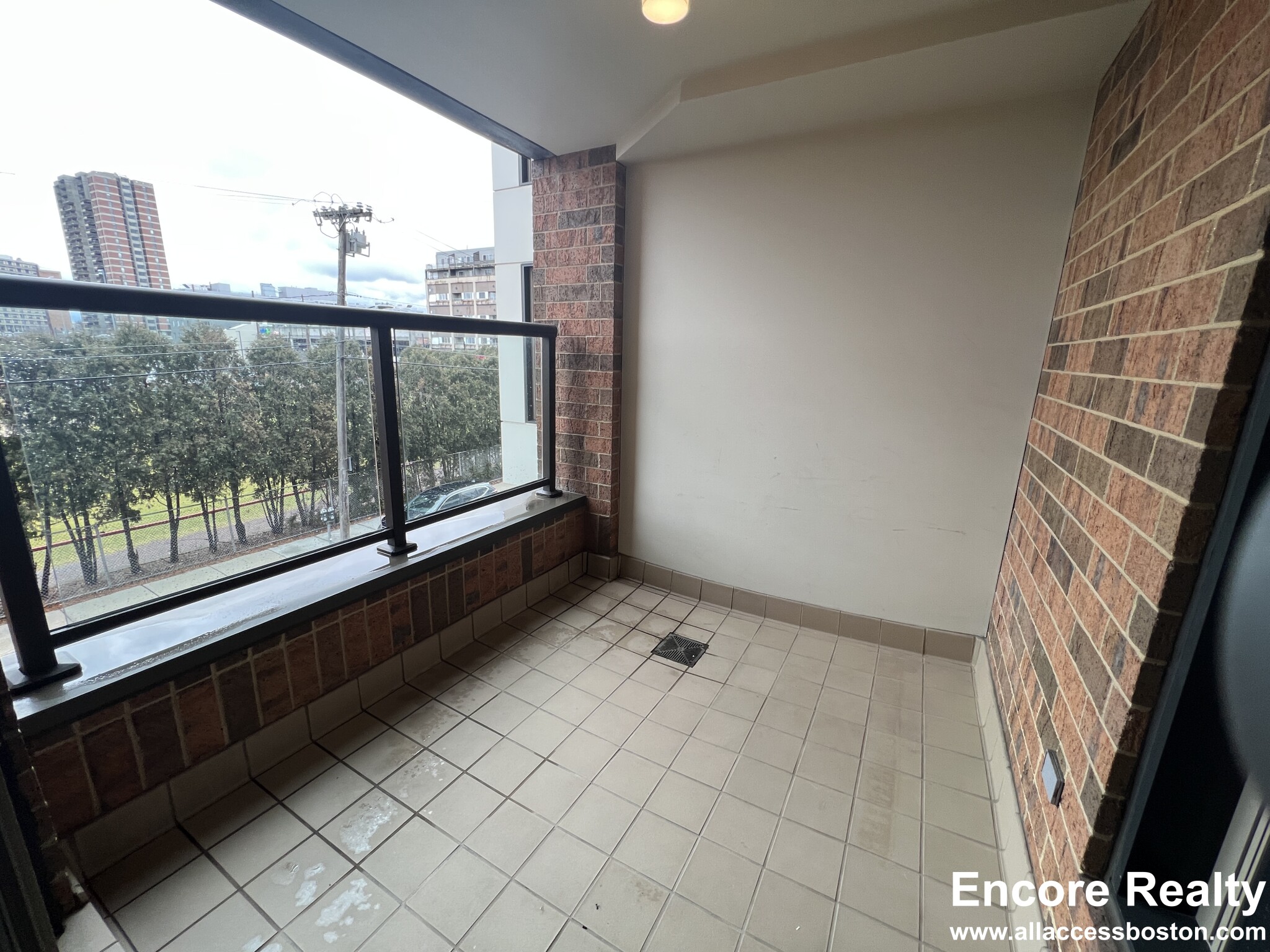 40 Malvern St, Allston