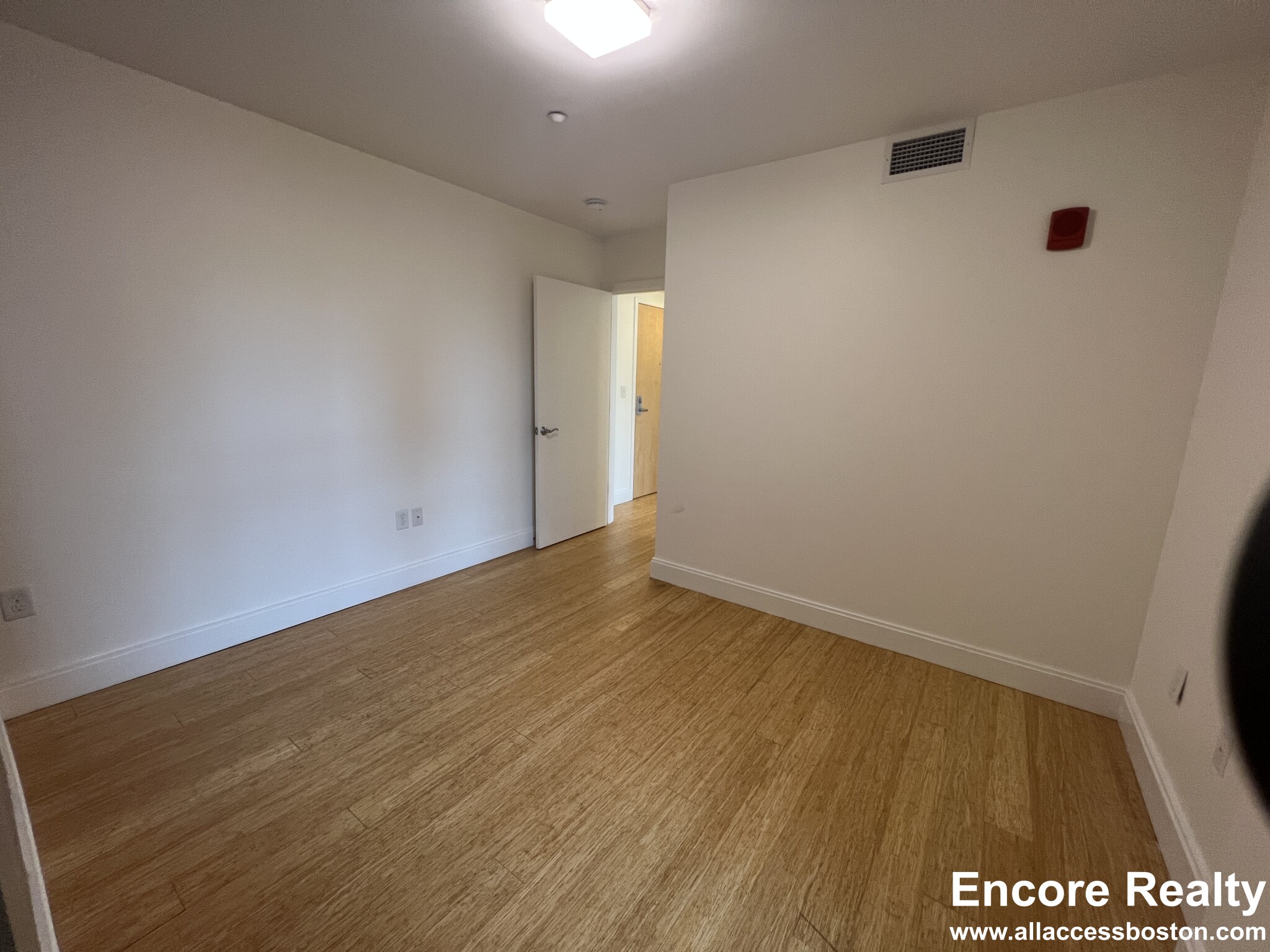 40 Malvern St, Allston