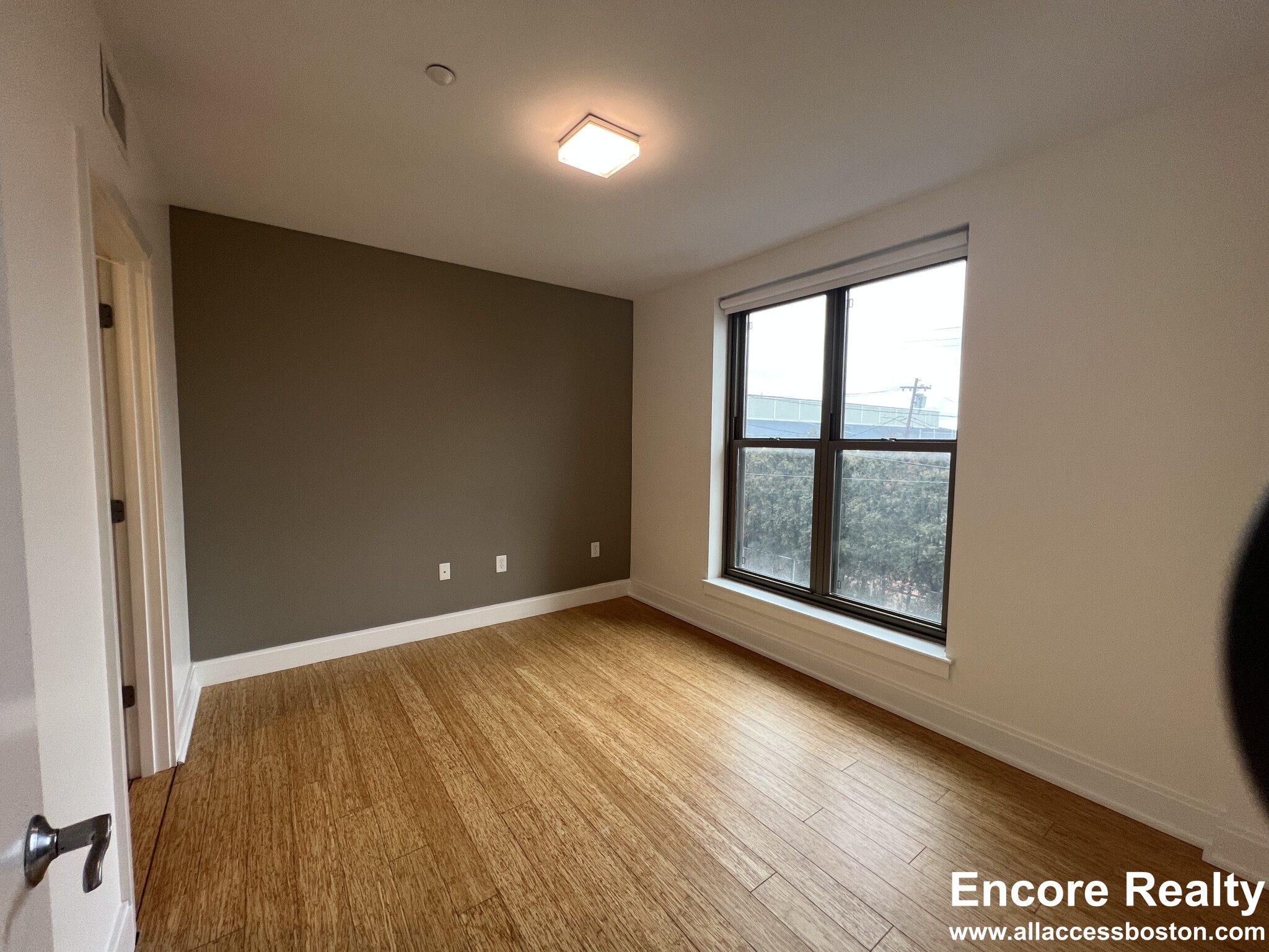 40 Malvern St, Allston