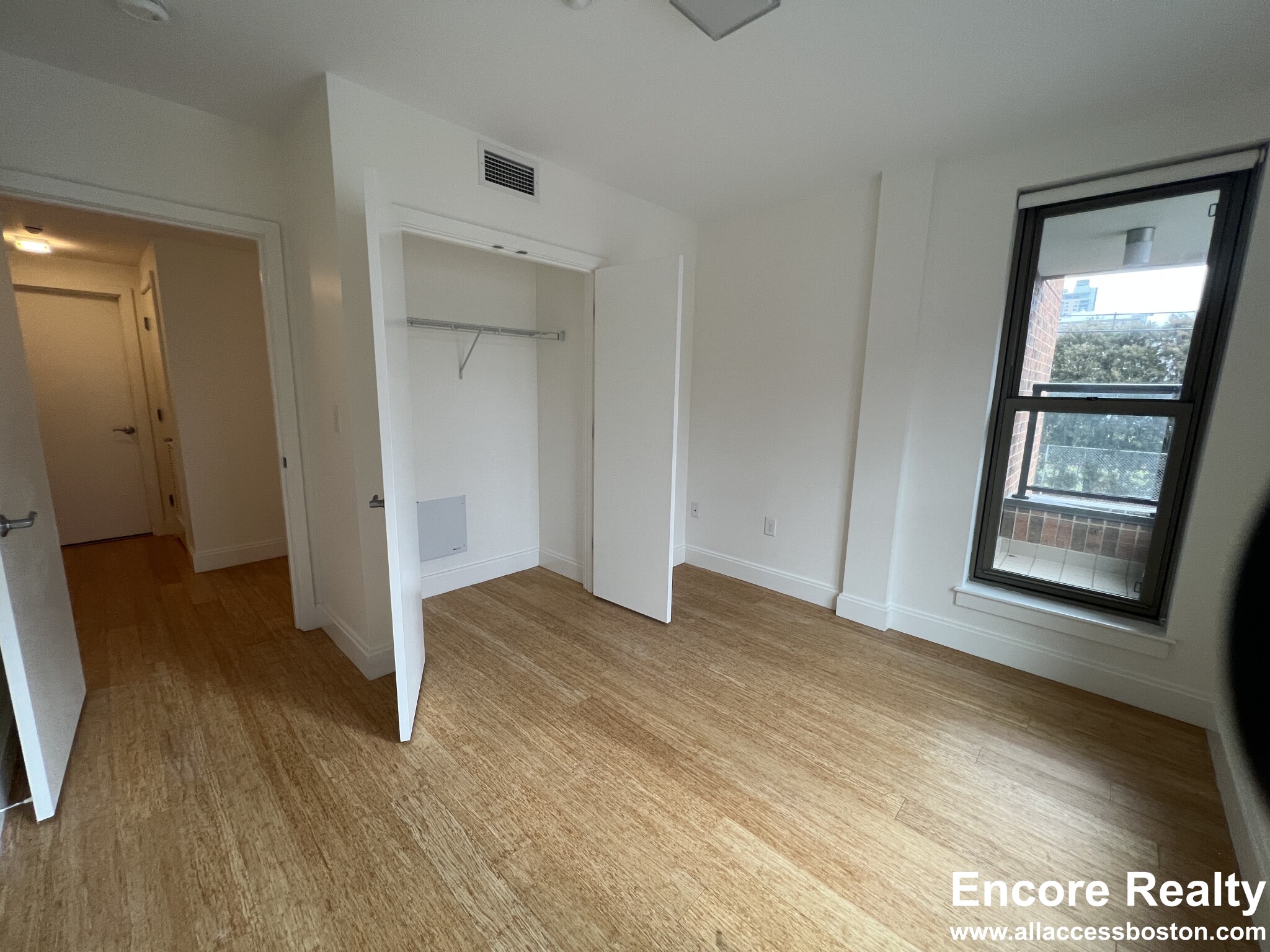 40 Malvern St, Allston