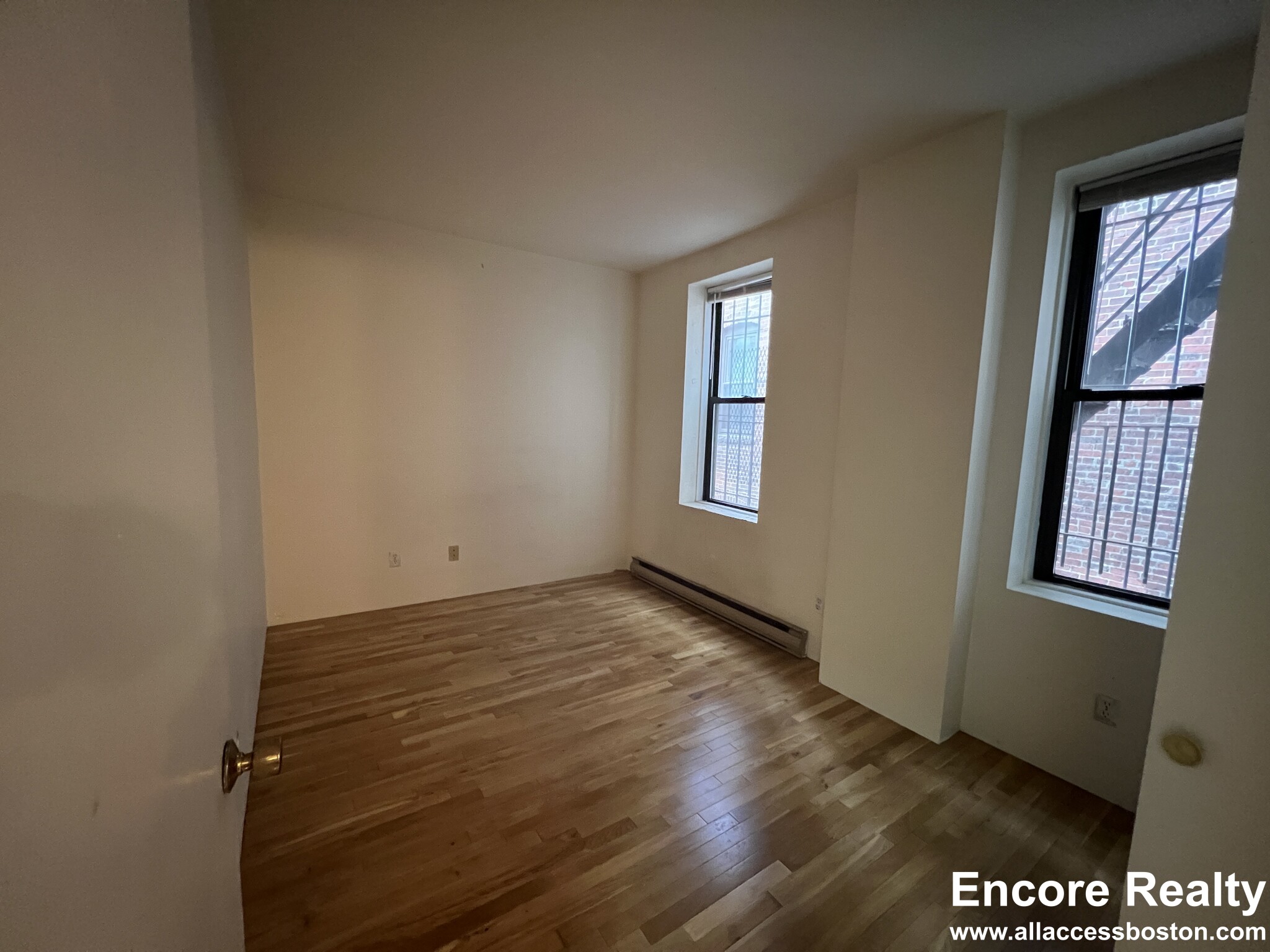 90 Saint Botolph St, South End