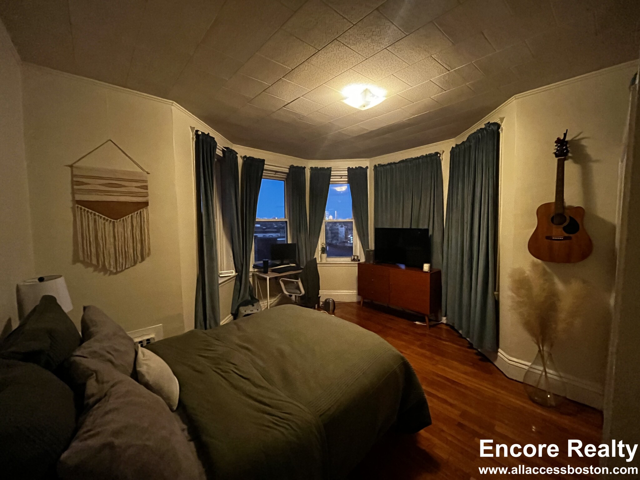 126 Warren St, Brighton