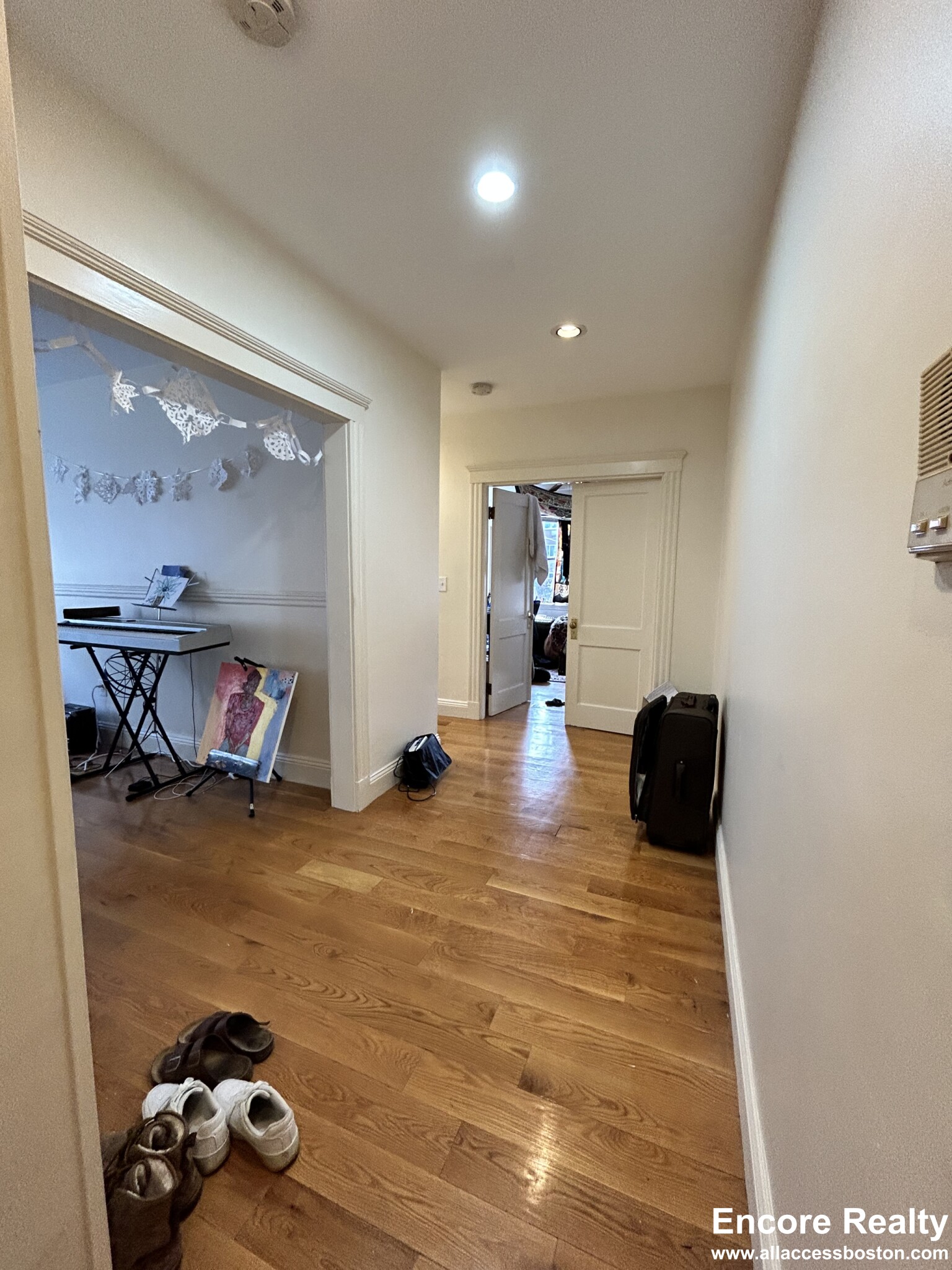 240 Kelton St, Allston