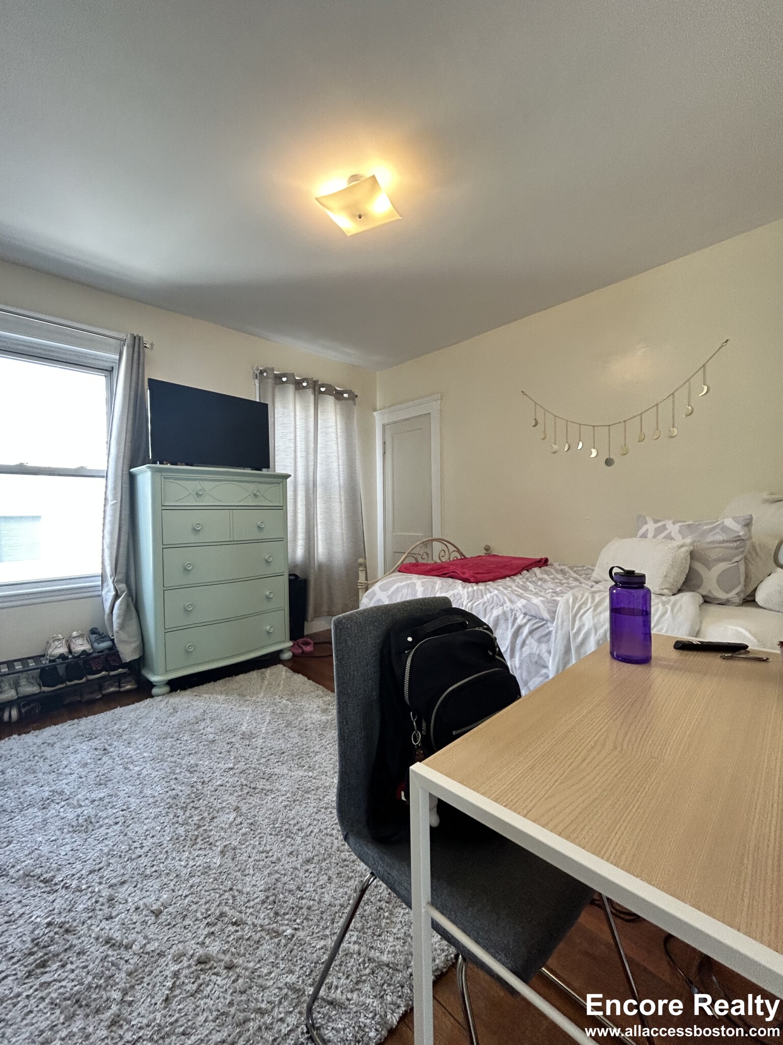 505 Washington St, Brighton