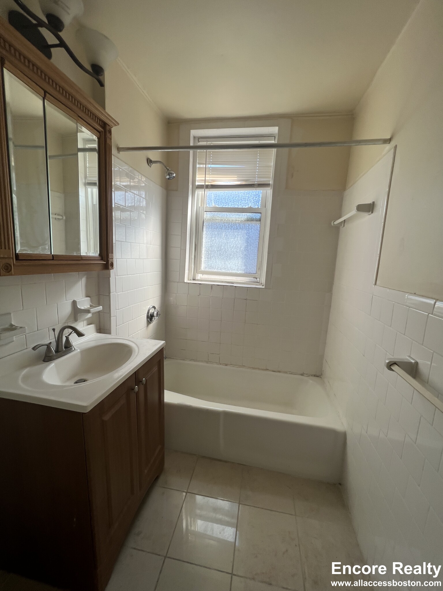 126 Warren St, Allston