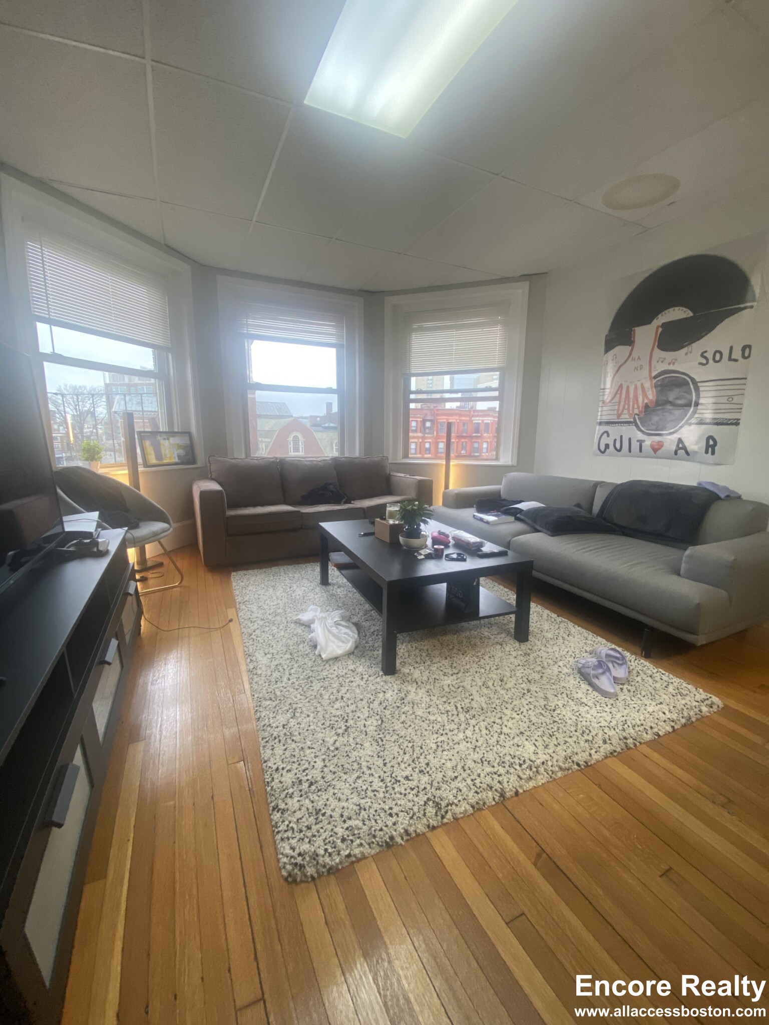 879 Beacon St, Fenway