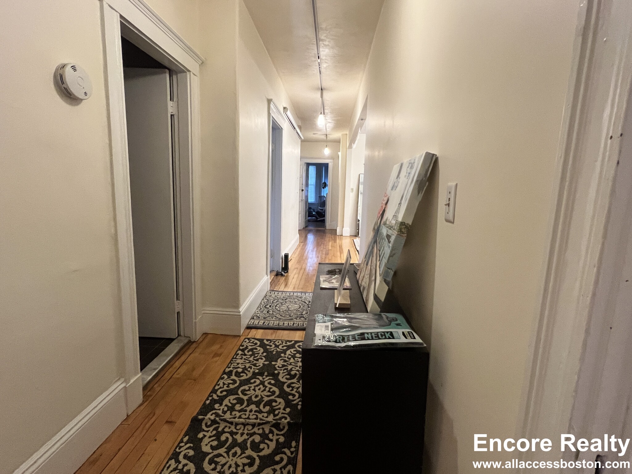 335 Faneuil St, Brighton