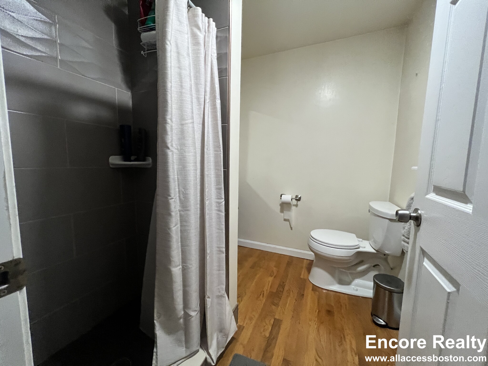 335 Faneuil St, Brighton