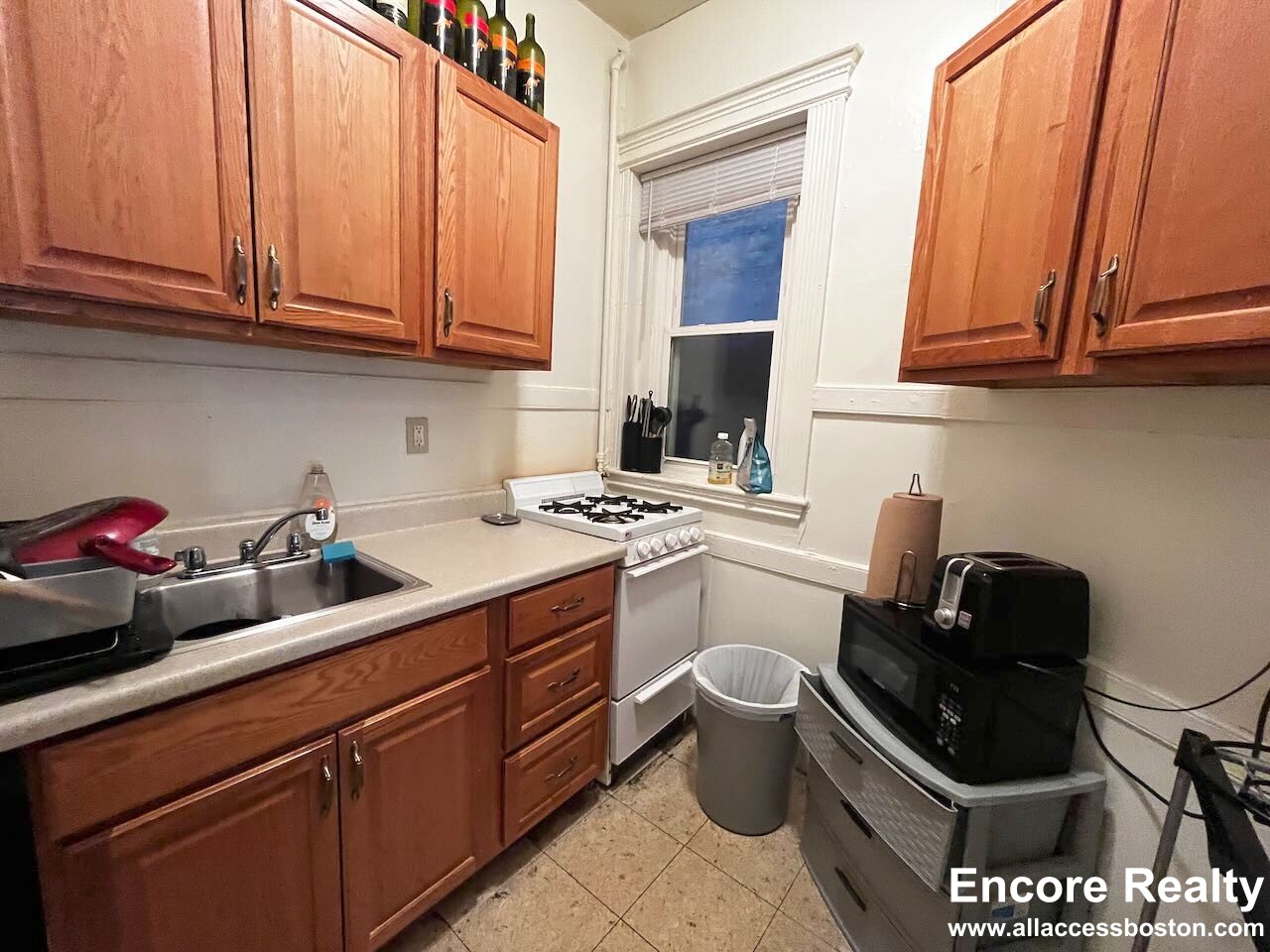 28 Westland Ave, Fenway